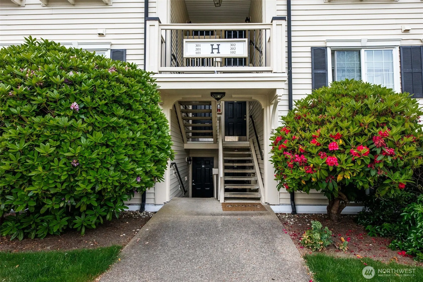 Property photo for 12404 E Gibson Road #h301, Everett