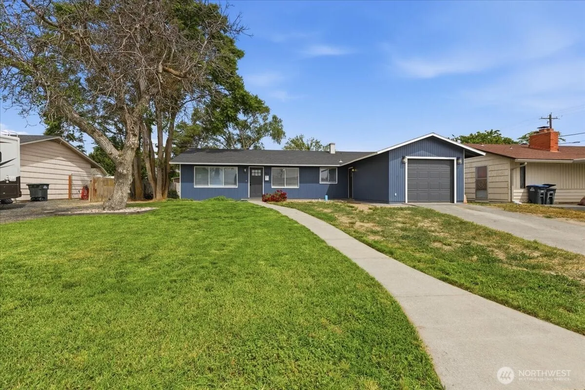 Property photo for 262 N Earl Road, Moses Lake