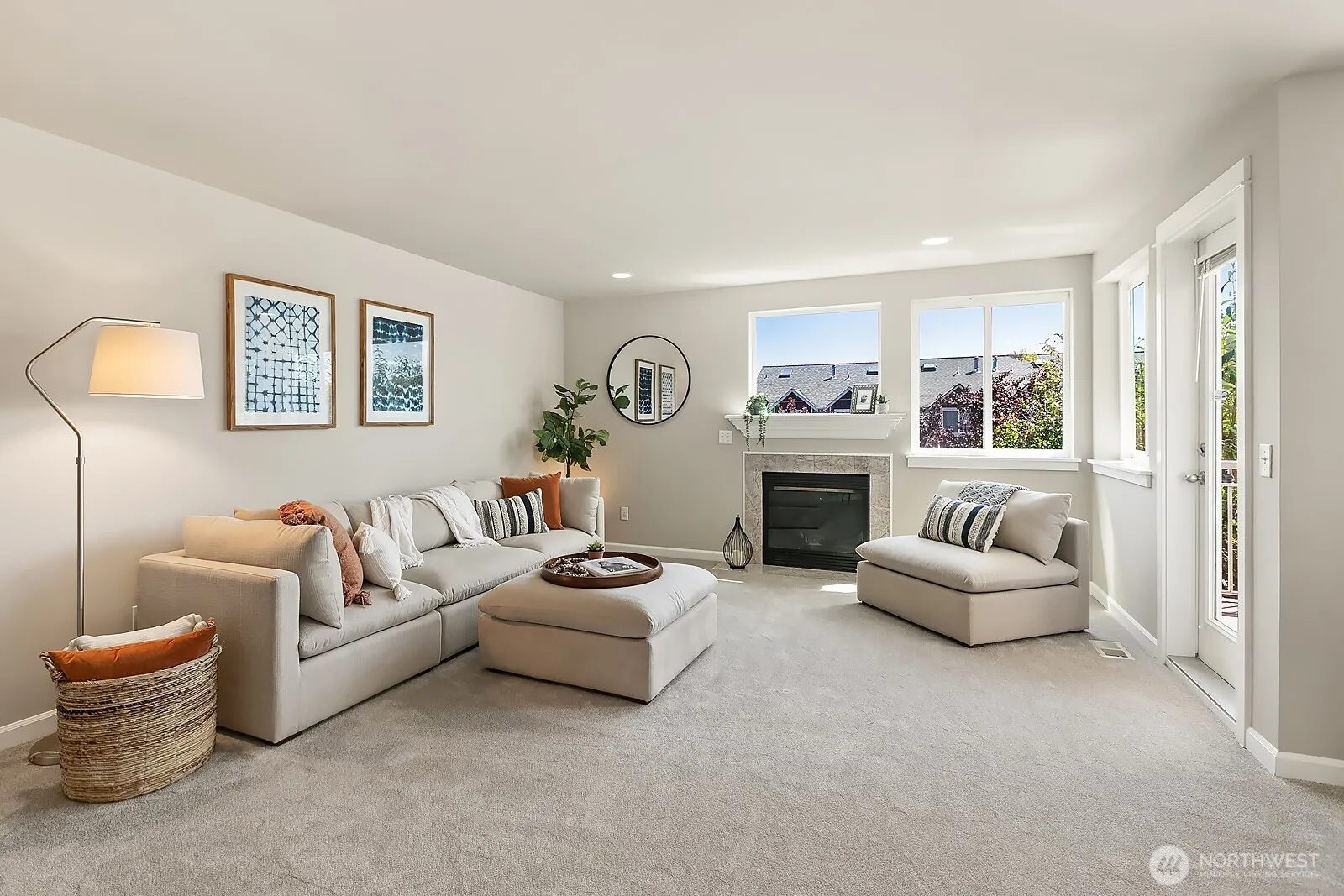 Property photo for 3607 22nd Avenue W #a, Seattle photo 4