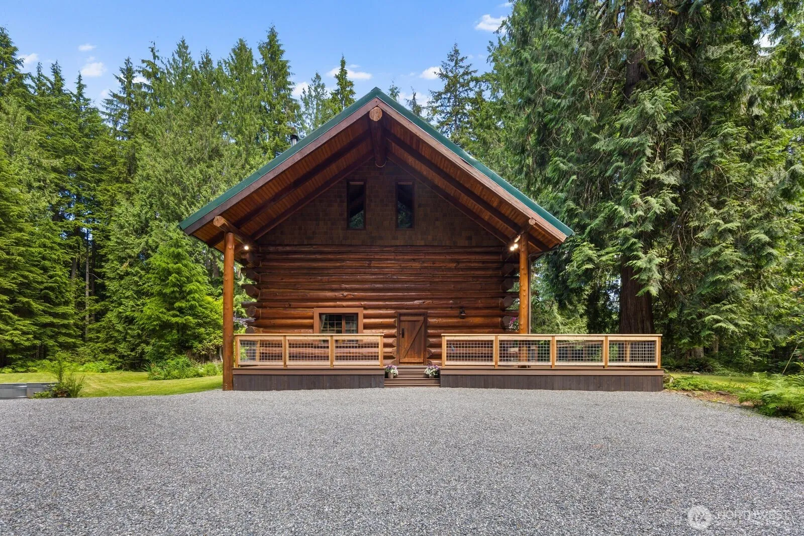 Property photo for 129 N Lake Roesiger Road, Snohomish photo 2