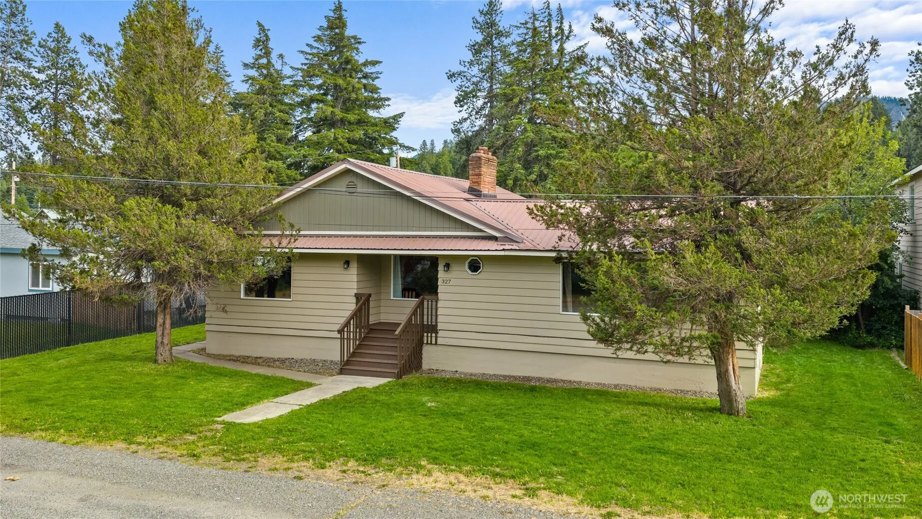 Property photo for 327 Lincoln Street, Cle Elum