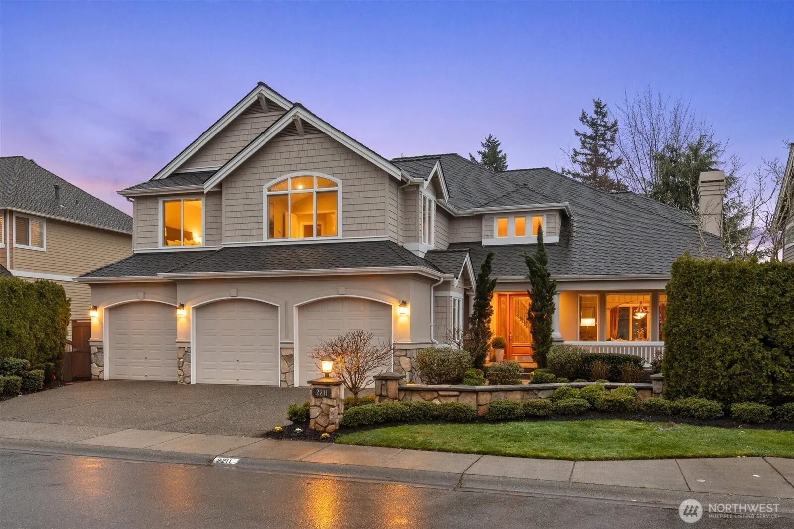 Property photo for 2211 204th Place Ne, Sammamish
