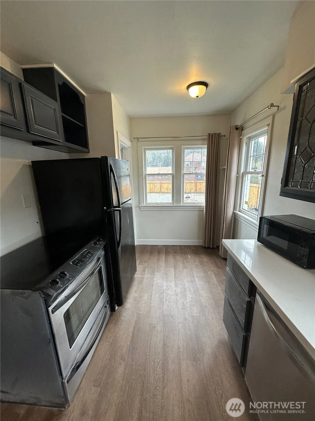 Property photo for 414 2nd Avenue S, Kent photo 4