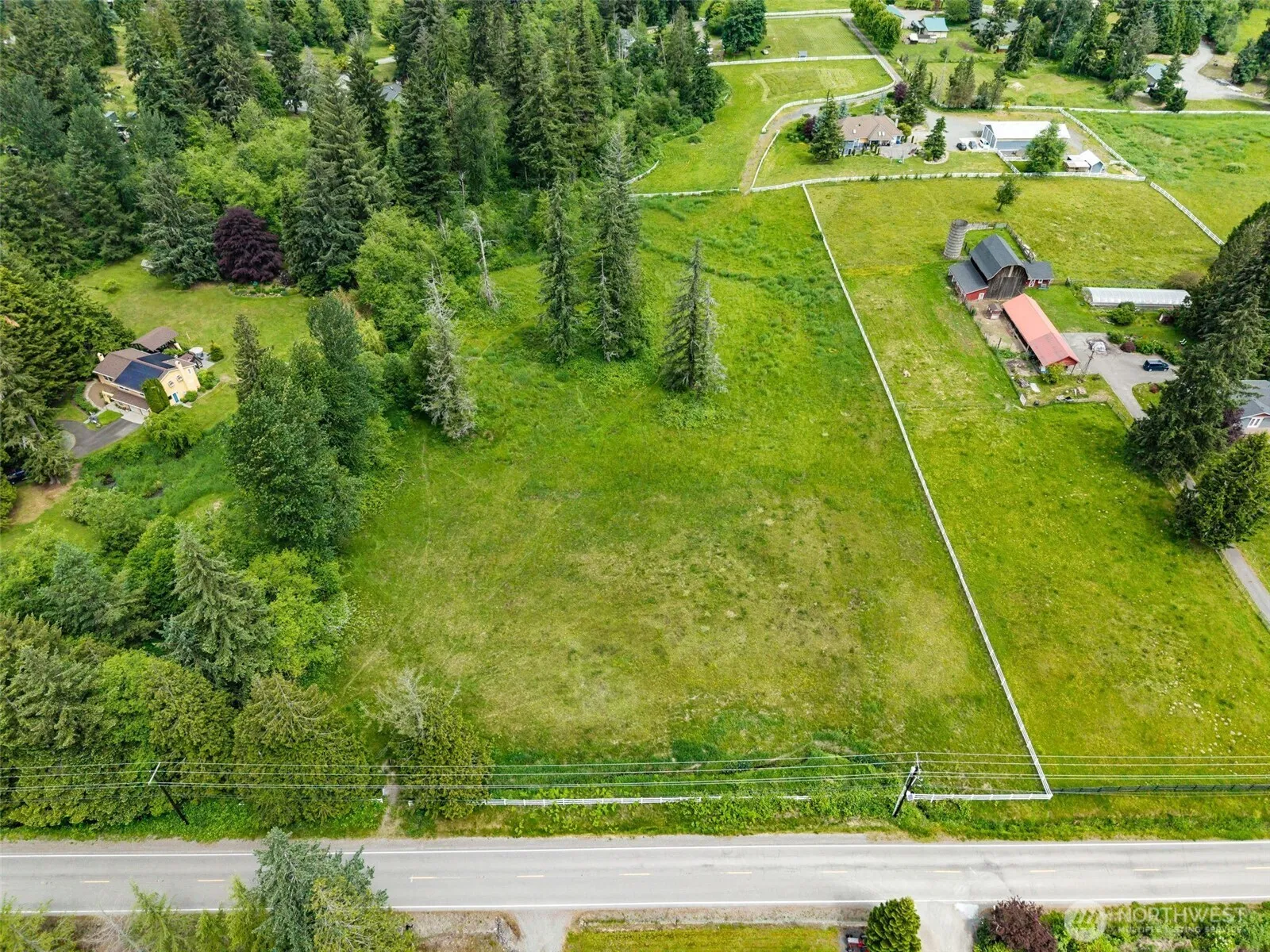 Property photo for 264 Xx Se 200th Street, Maple Valley photo 4