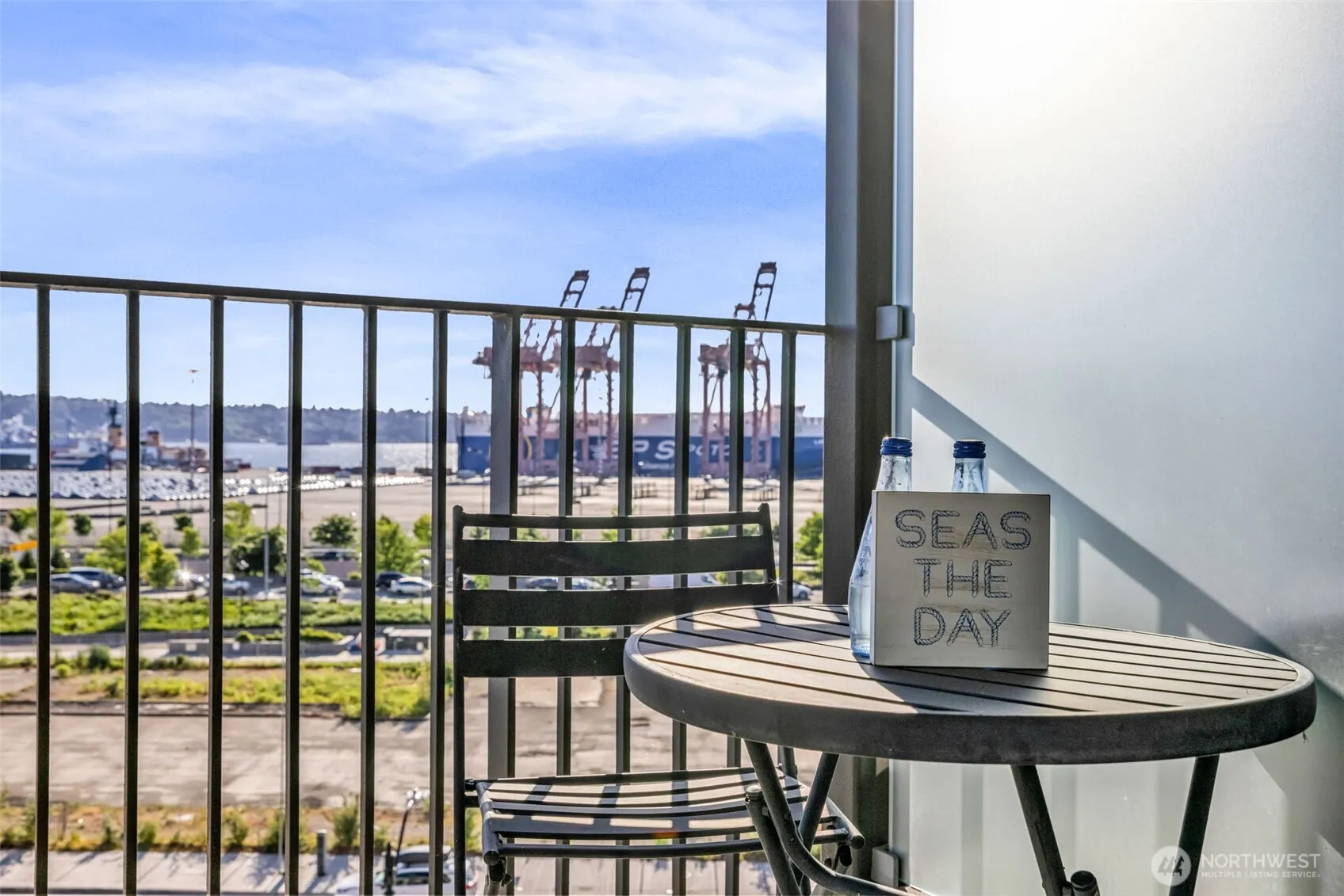 Property photo for 590 1st Avenue S #603, Seattle photo 2