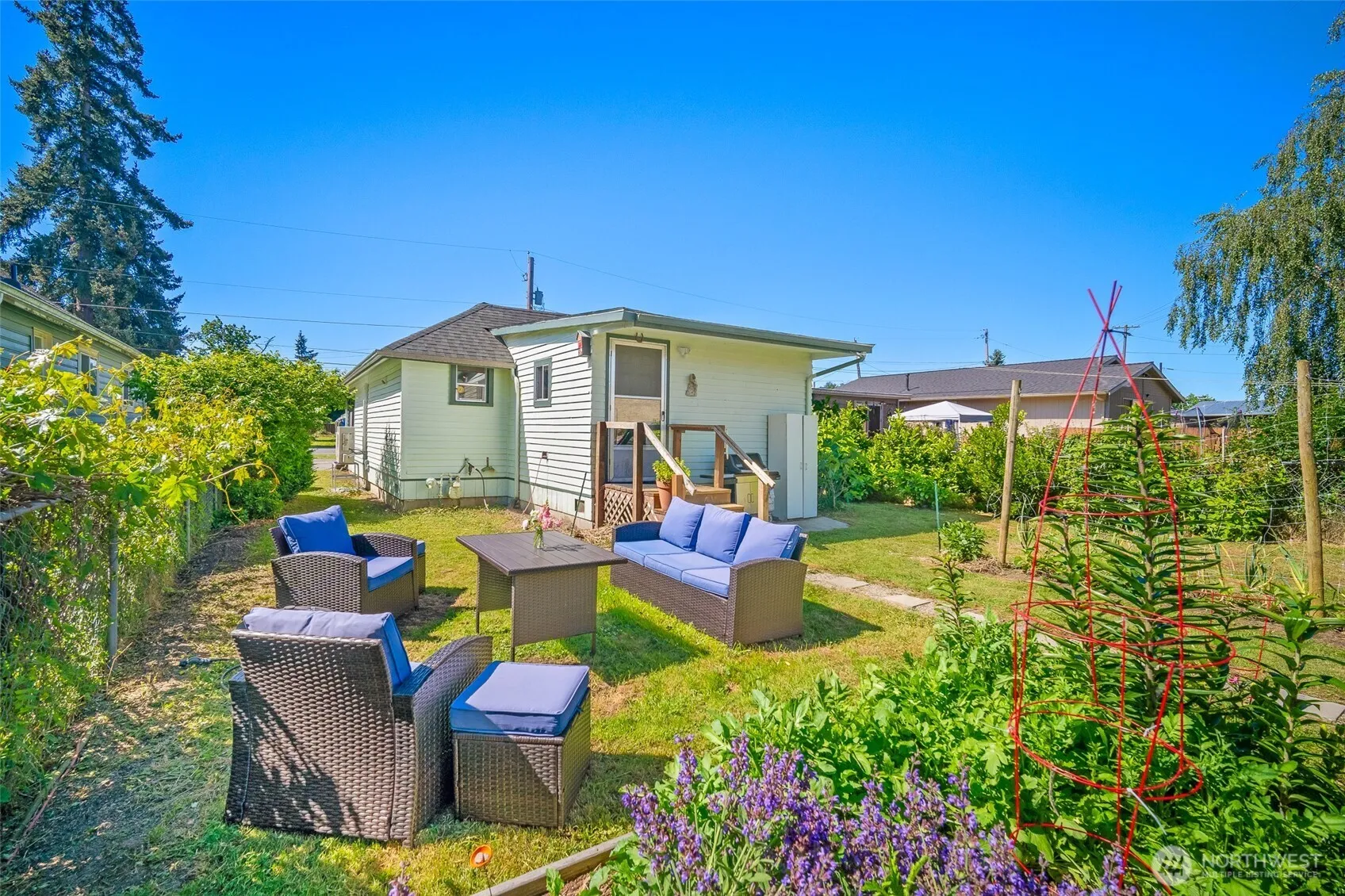 Property photo for 811 W Hazel Street, Mount Vernon