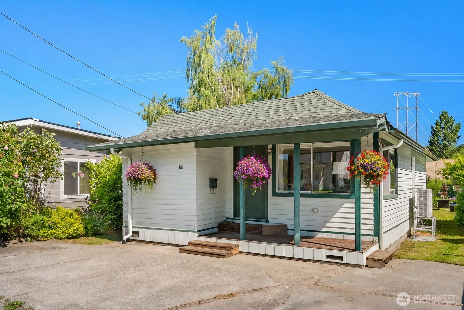 Property photo for 811 W Hazel Street, Mount Vernon
