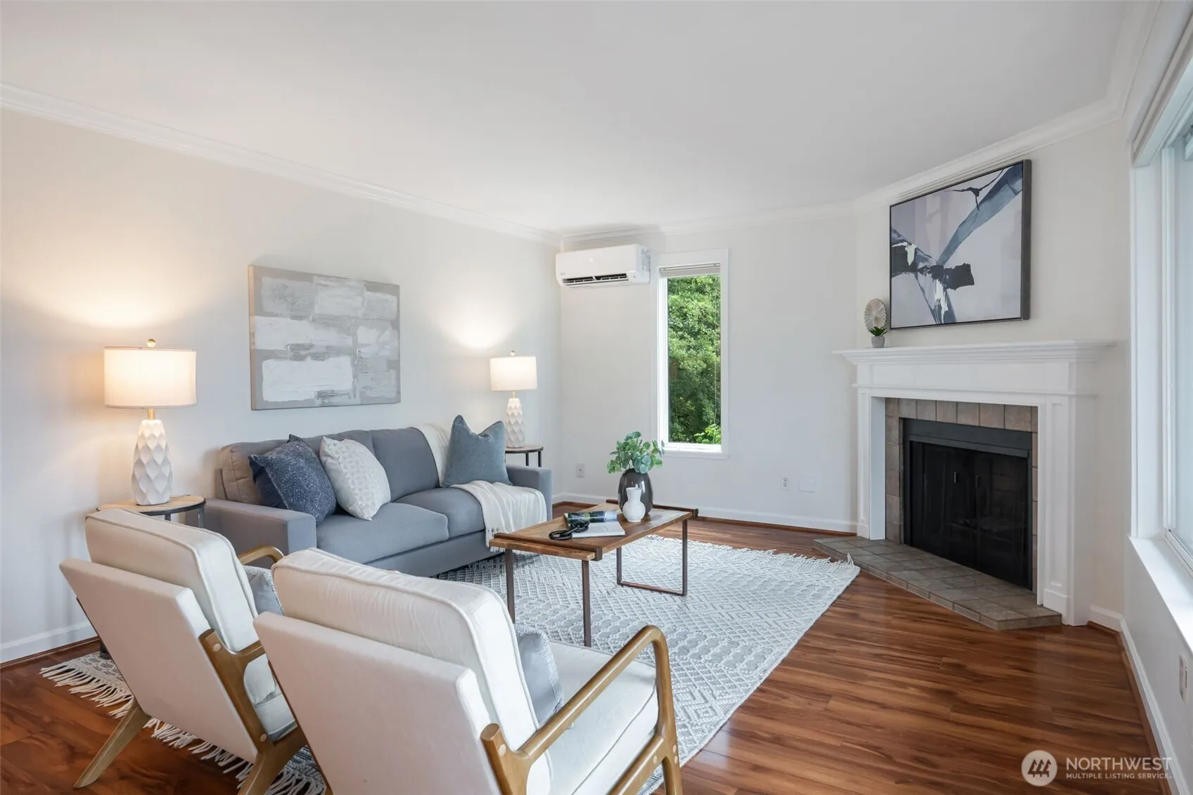 Property photo for 10110 Ne 60th Street #101, Kirkland photo 2