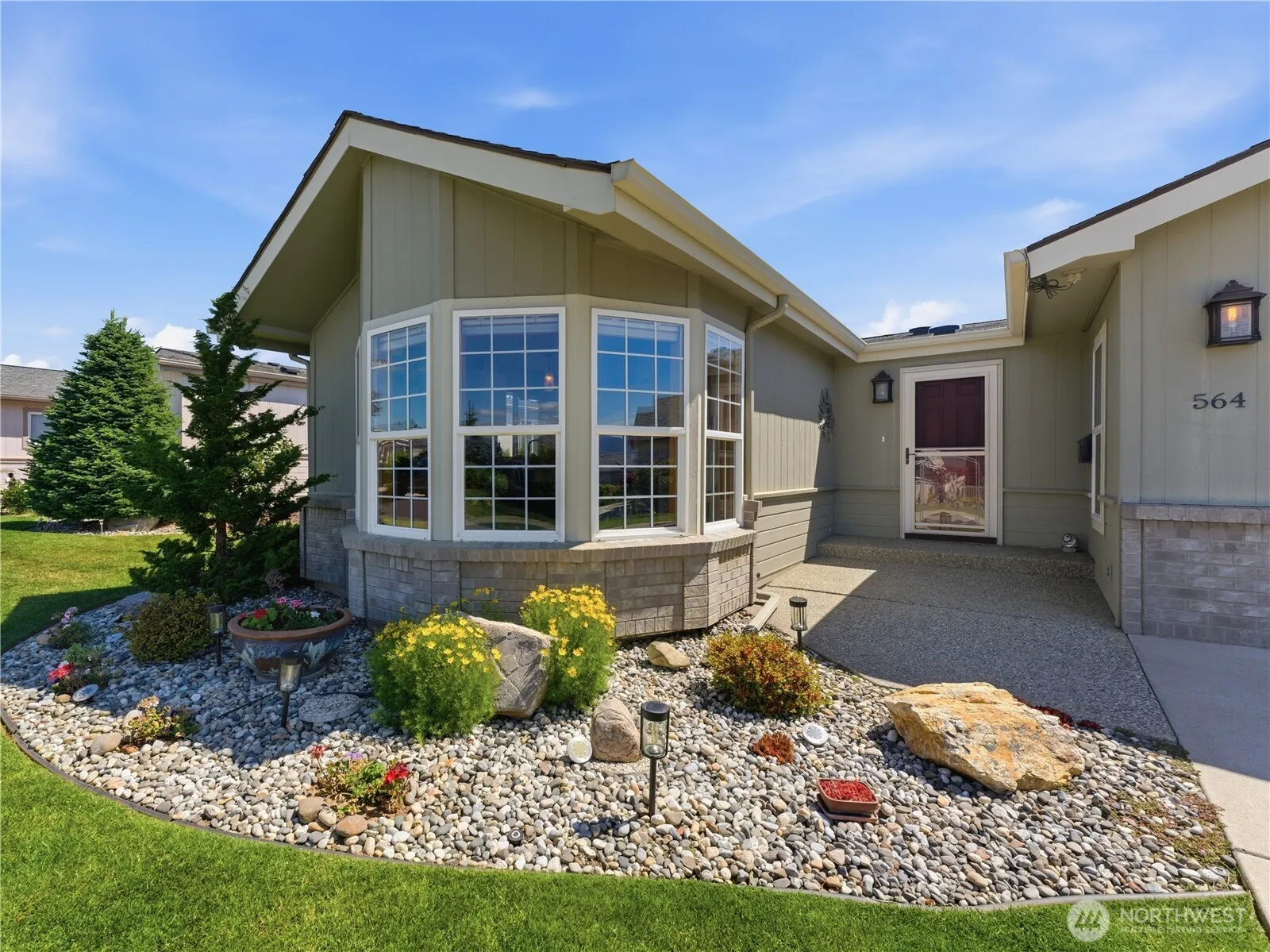 Property photo for 564 Sunday Drive, East Wenatchee photo 3