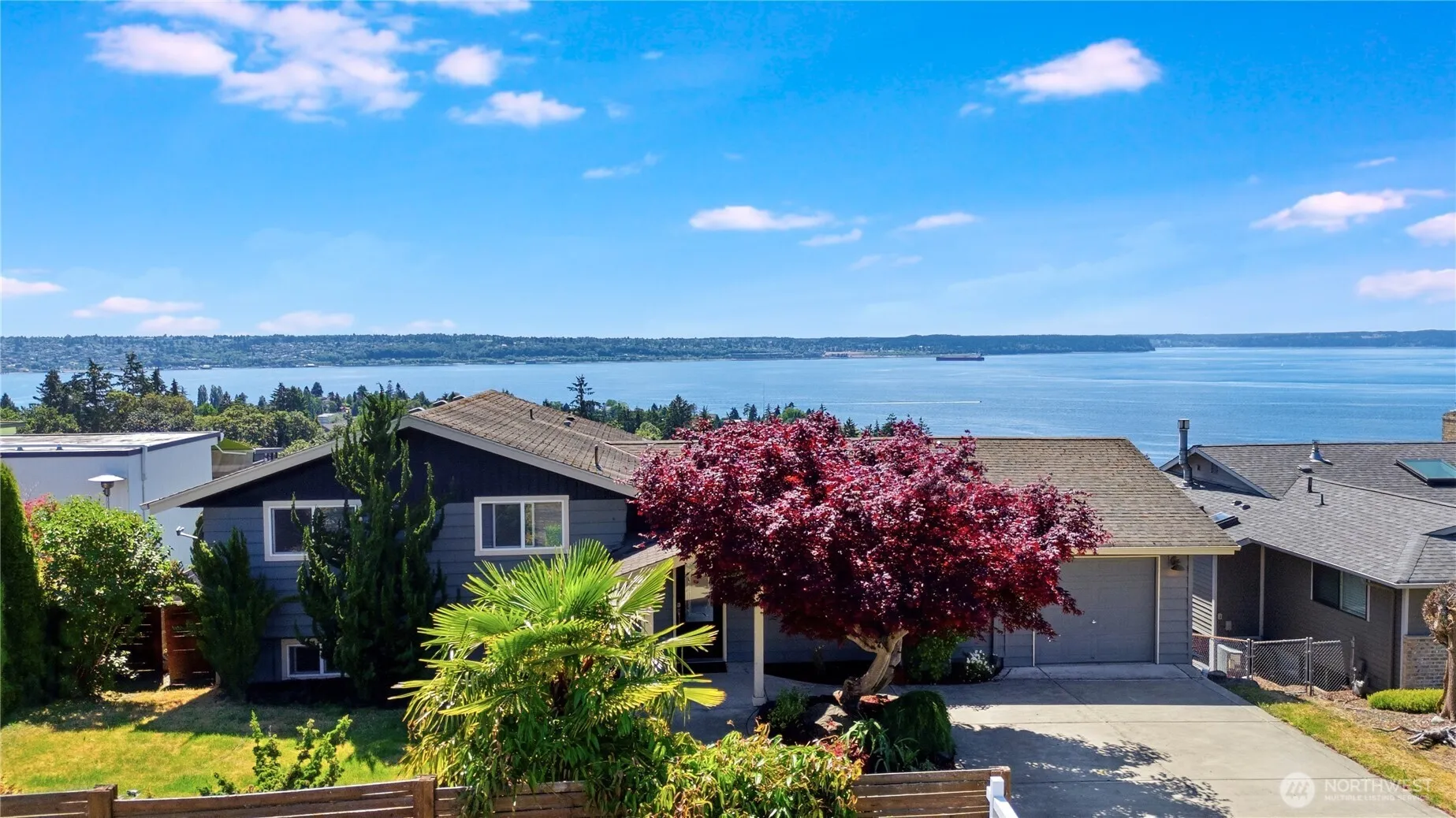 Property photo for 5530 Frances Avenue Ne, Tacoma