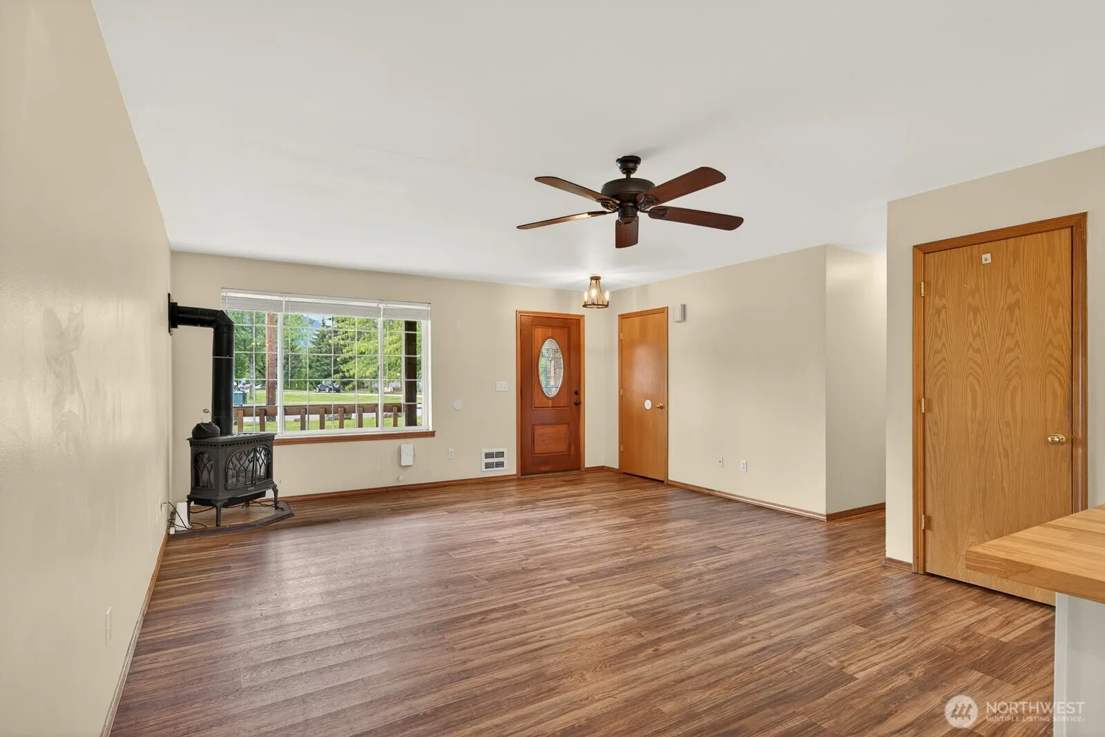 Property photo for 1015 Alvord Street, Darrington photo 3