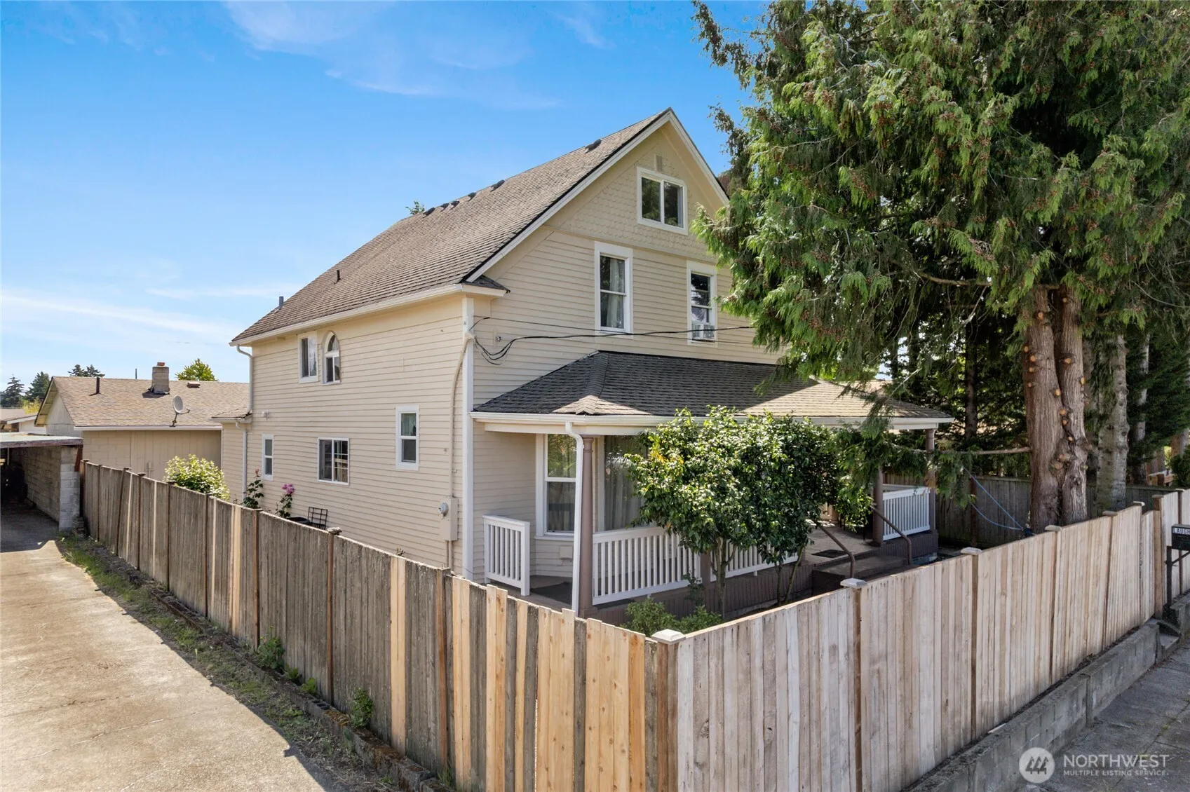 Property photo for 6225 S Puget Sound Avenue, Tacoma