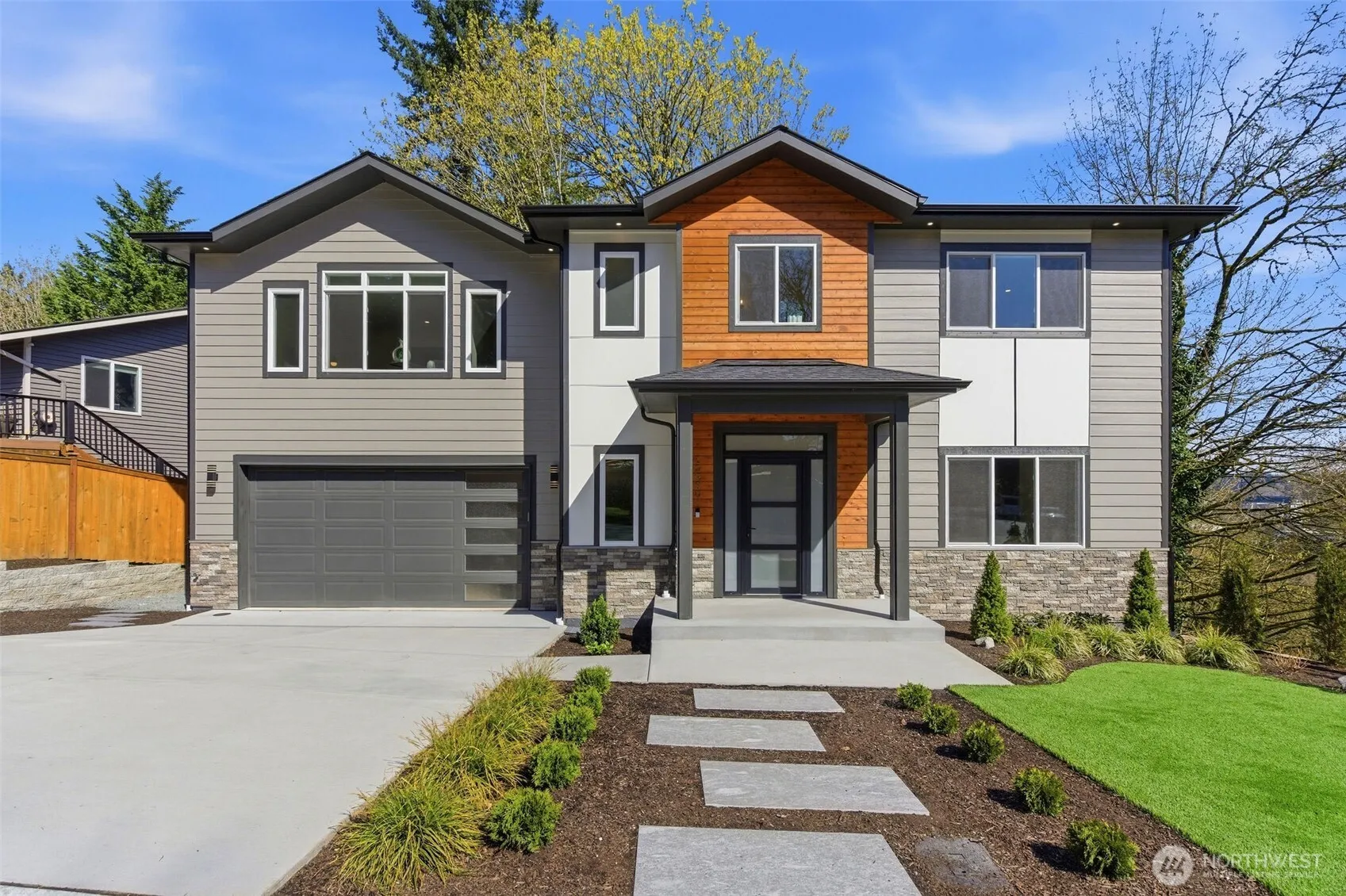 Property photo for 10930 Ne 120th Street, Kirkland