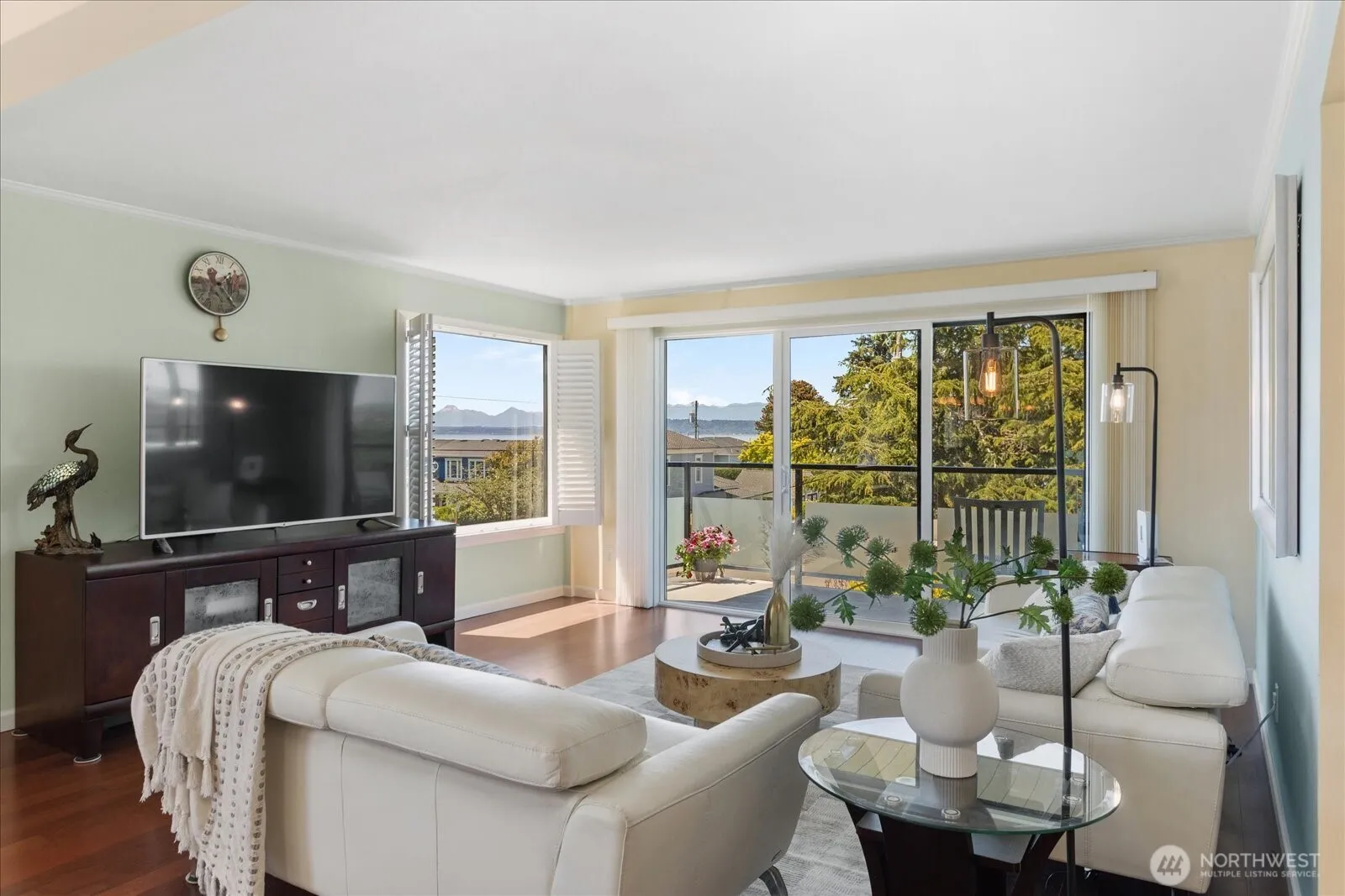 Property photo for 300 2nd Avenue N #2h, Edmonds