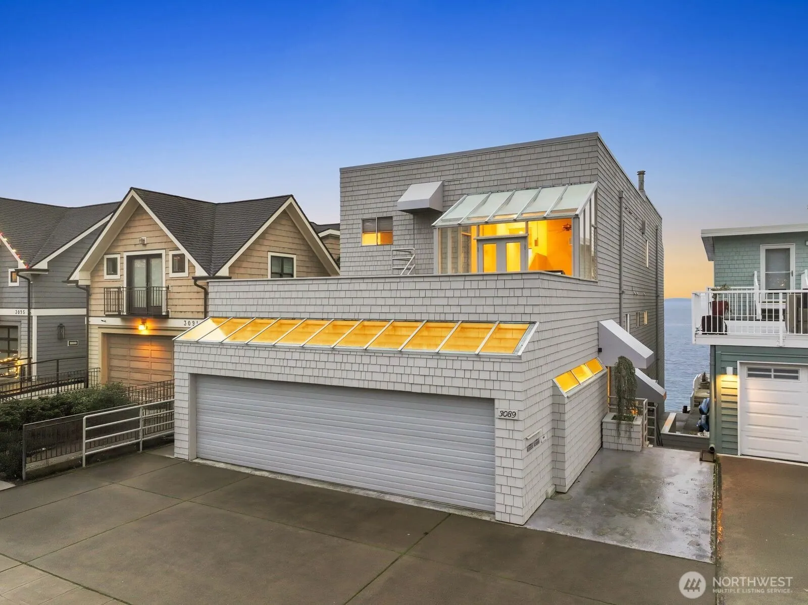 Property photo for 3089 Alki Avenue Sw #2, Seattle