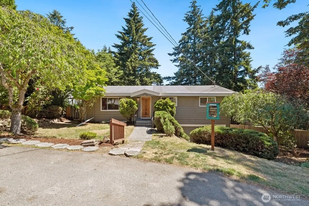 Property photo for 10312 Wallingford Avenue N, Seattle