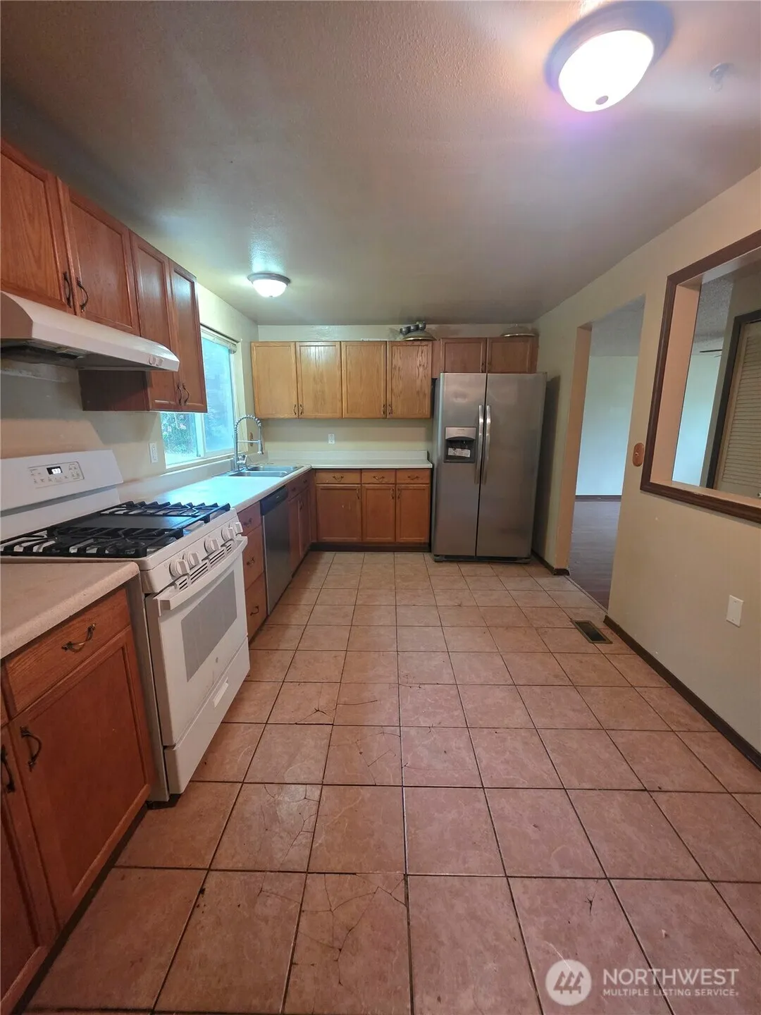 Property photo for 7880 Oxbow Avenue Ne, Bremerton photo 4