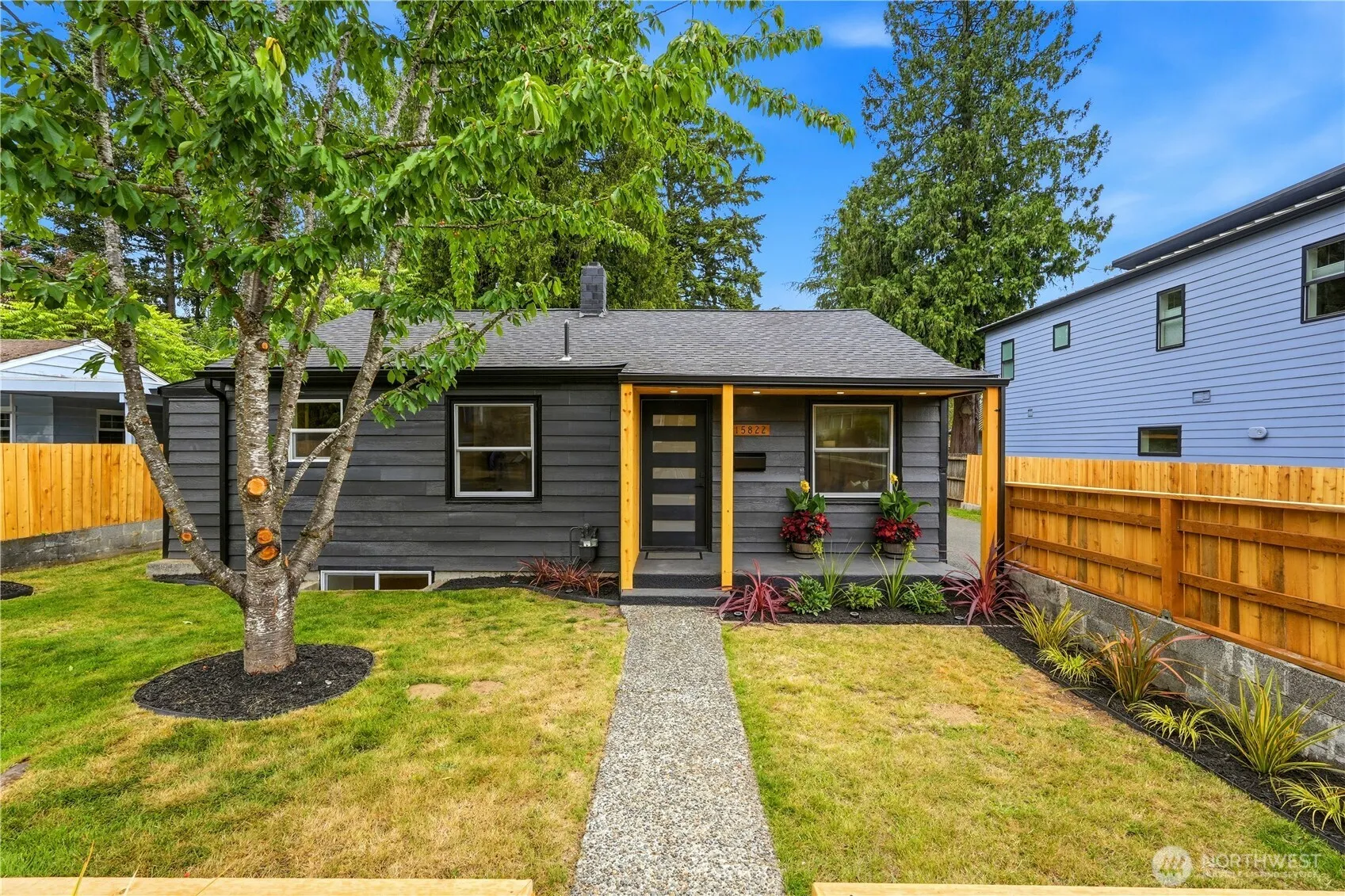 Property photo for 15822 26th Avenue Ne, Shoreline
