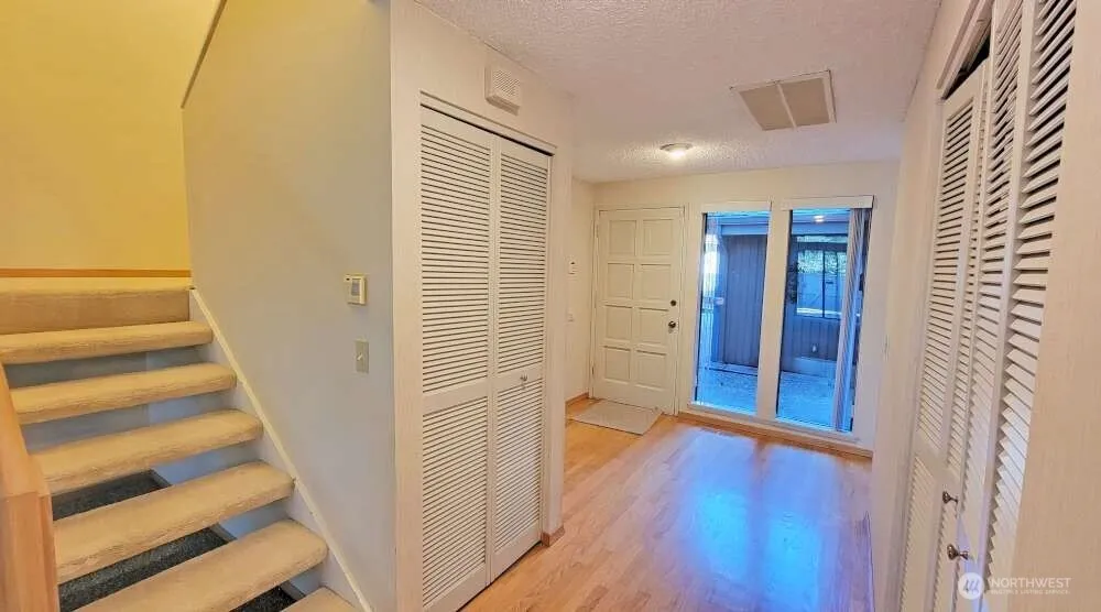 Property photo for 137 143rd Place Ne #30, Bellevue photo 2