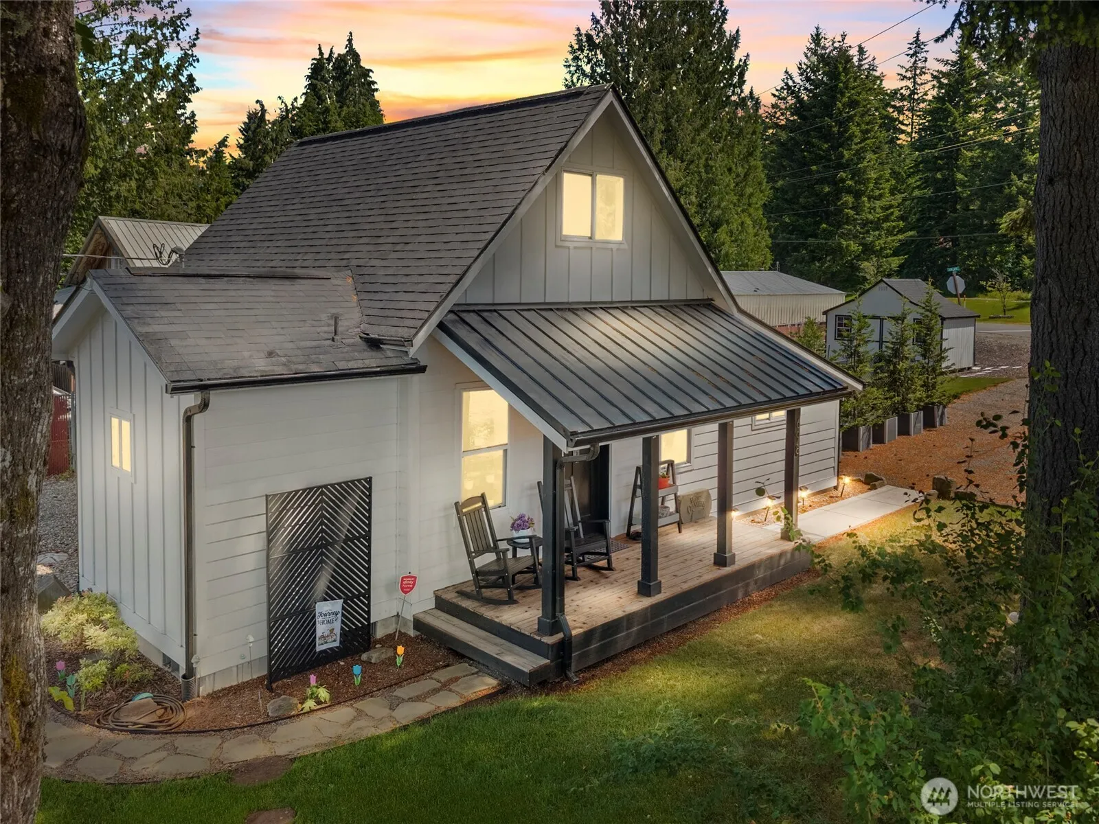 Property photo for 698 6th Avenue W, Tenino