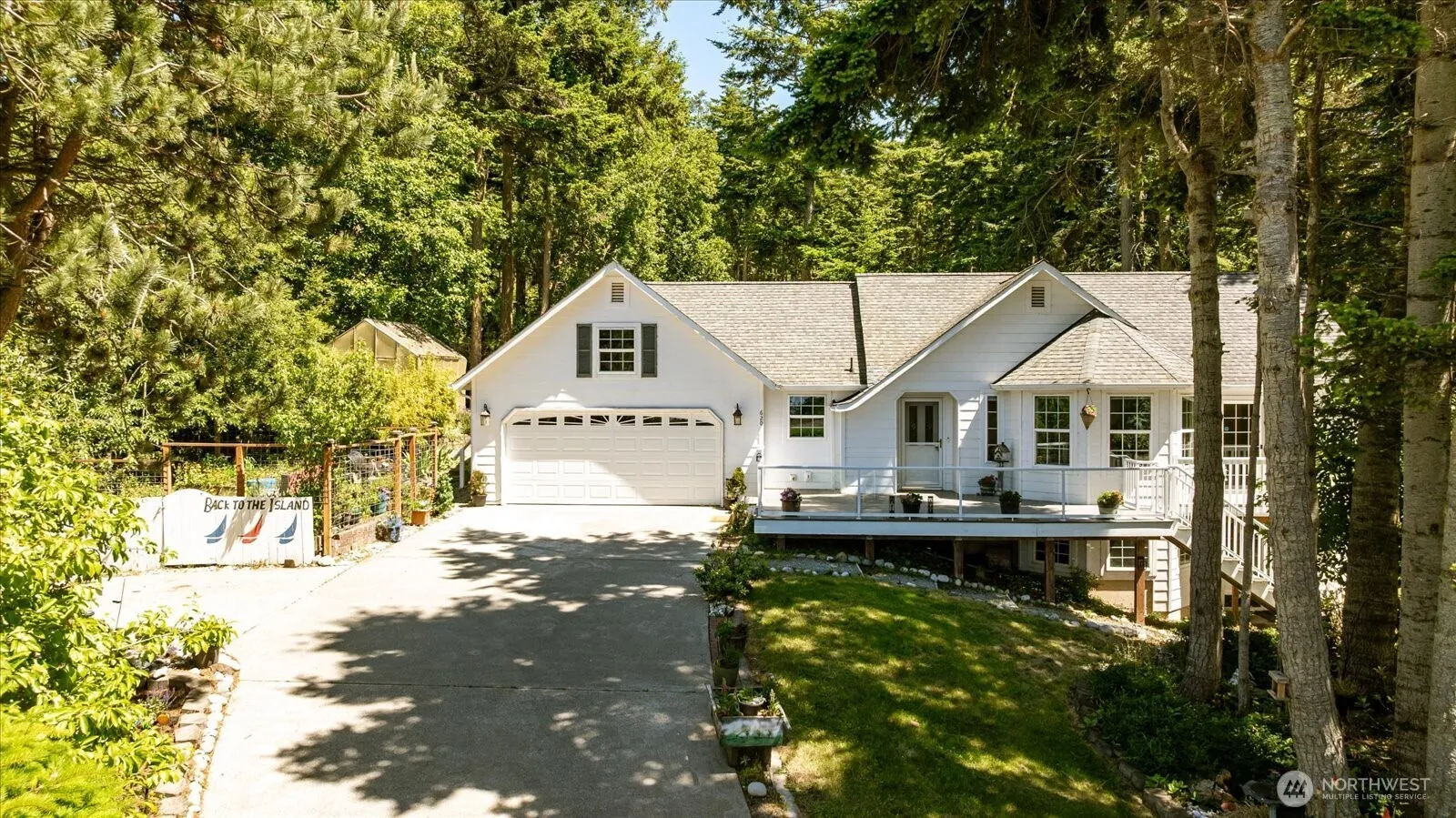 Property photo for 620 Coronado Avenue, Coupeville