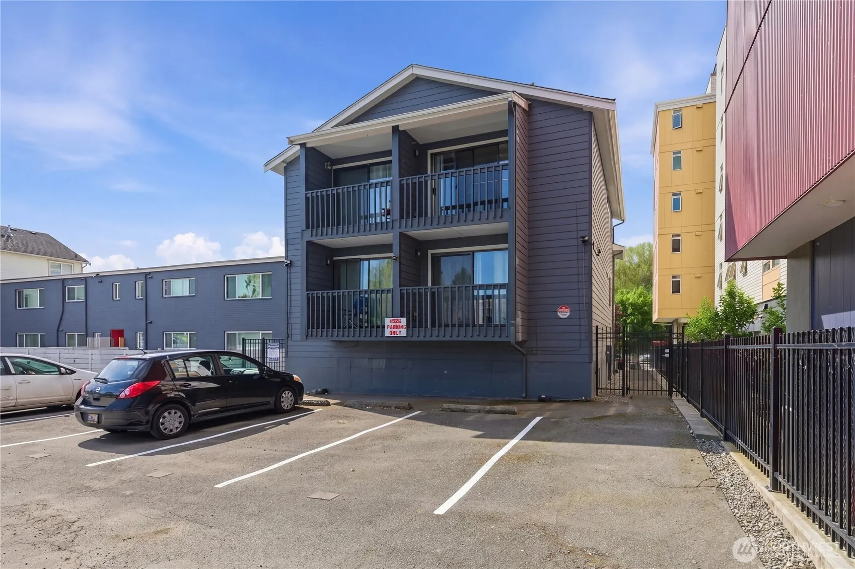 Property photo for 4526 S Henderson Street, Seattle photo 3