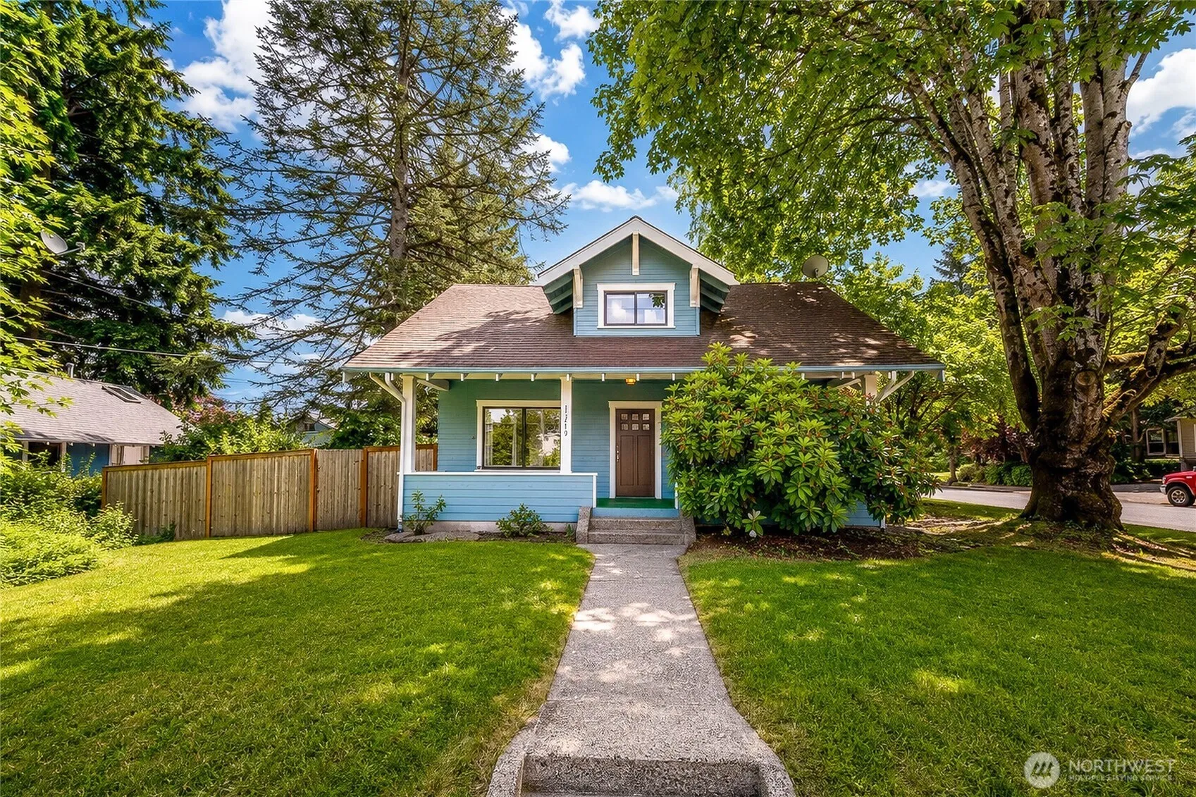 Property photo for 1219 9th Avenue Sw, Olympia
