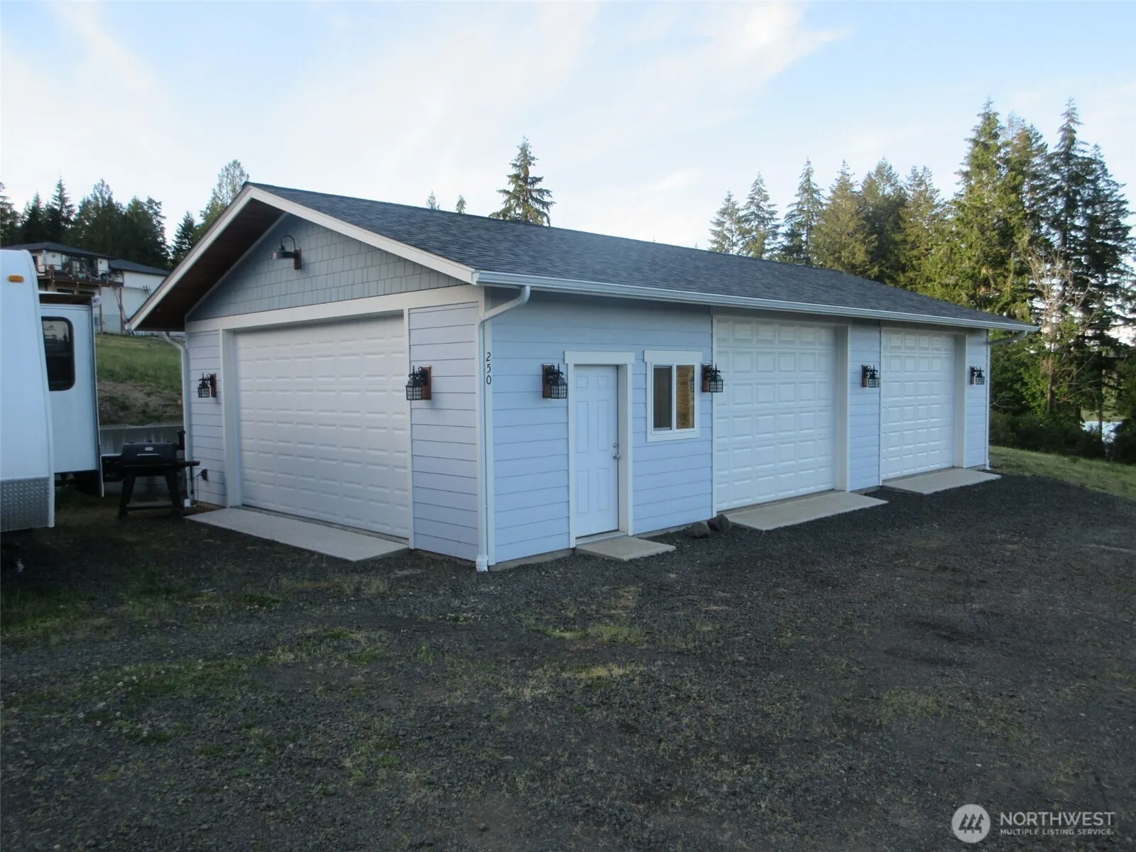 Property photo for 250 E Osprey Lane, Shelton photo 3