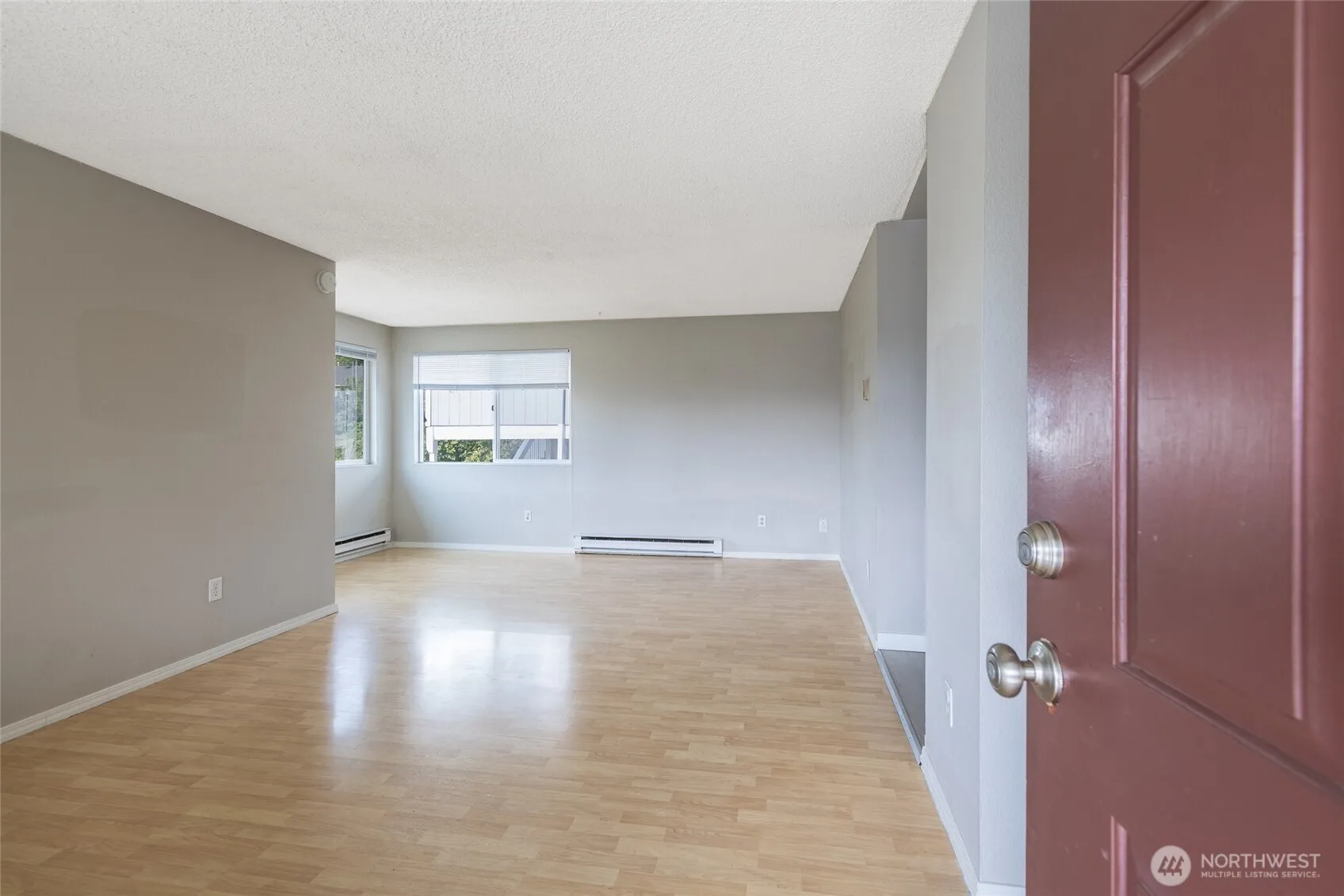 Property photo for 361 Earlington Avenue Sw, Renton photo 4