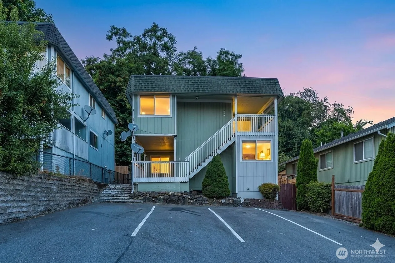 Property photo for 361 Earlington Avenue Sw, Renton