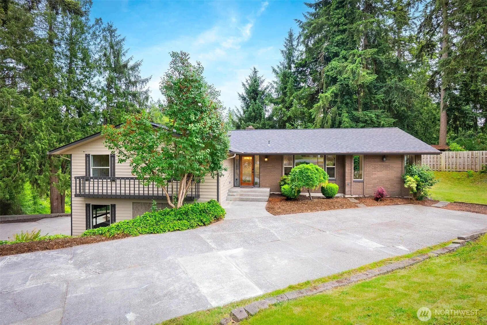 Property photo for 4604 106th Place Ne, Marysville