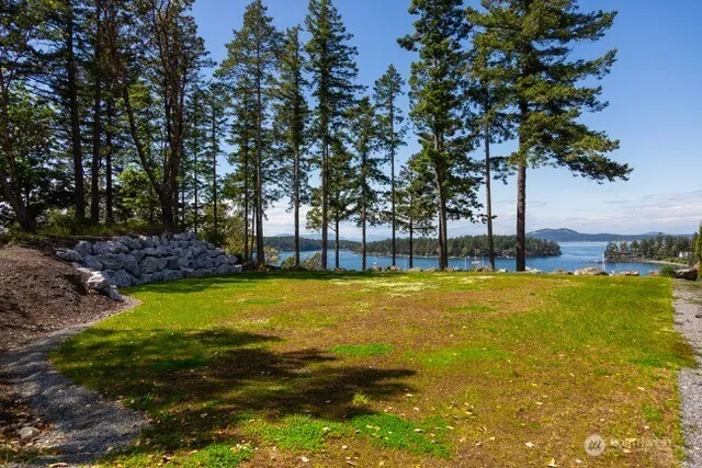 Property photo for 136 Ada's Aly, Friday Harbor photo 5