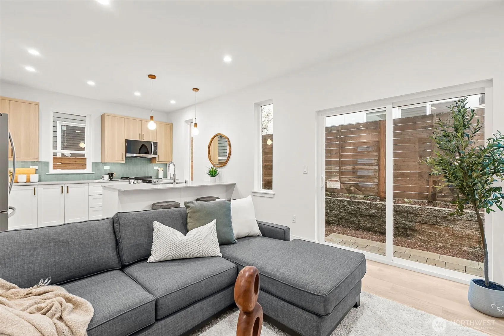 Property photo for 3548 S Dawson Street, Seattle photo 5