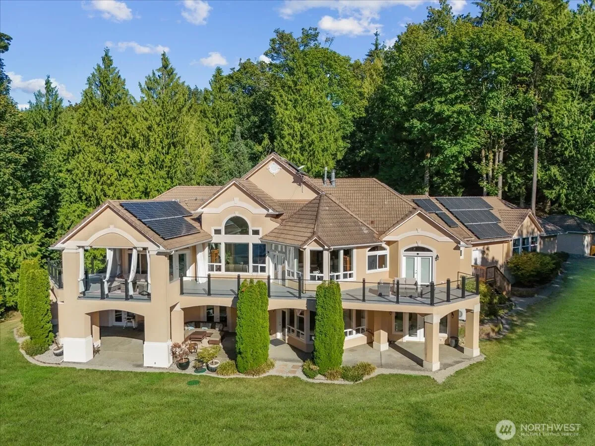 Property photo for 22410 Mcmurray Shore Drive, Mount Vernon