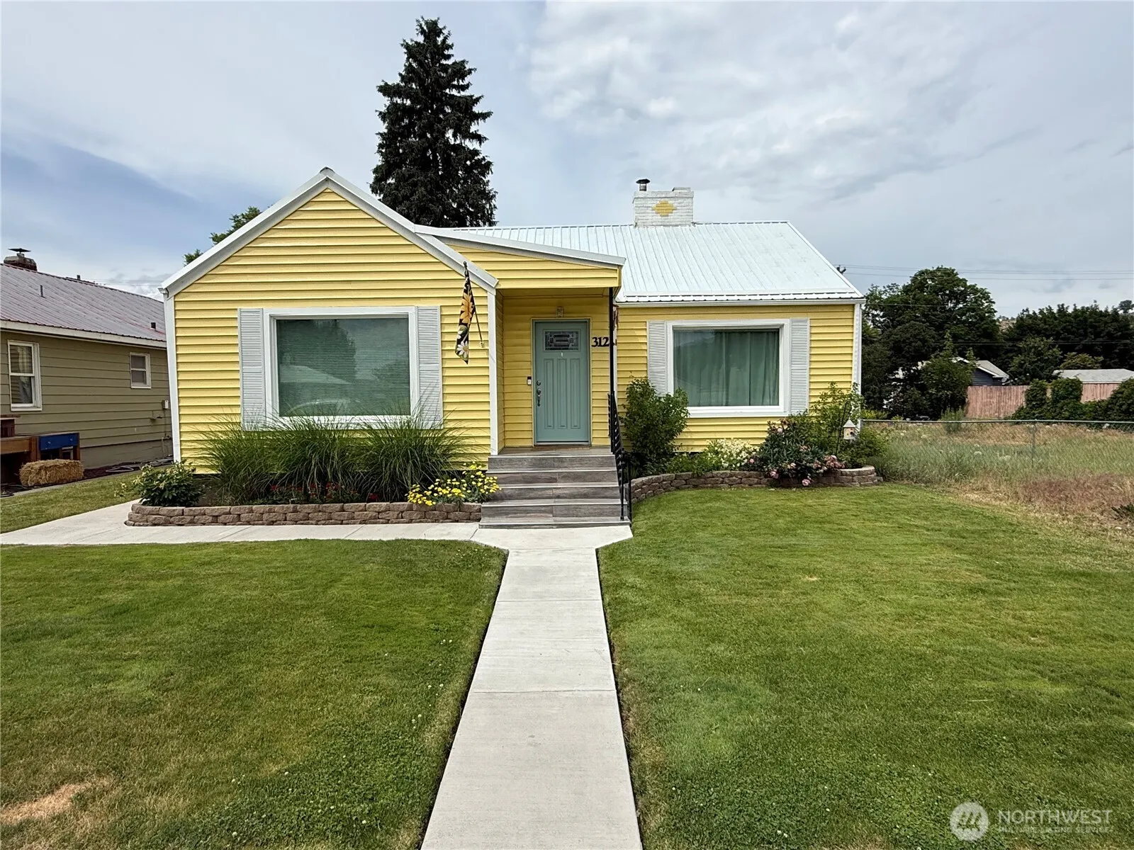 Property photo for 312 S Ash Street, Omak
