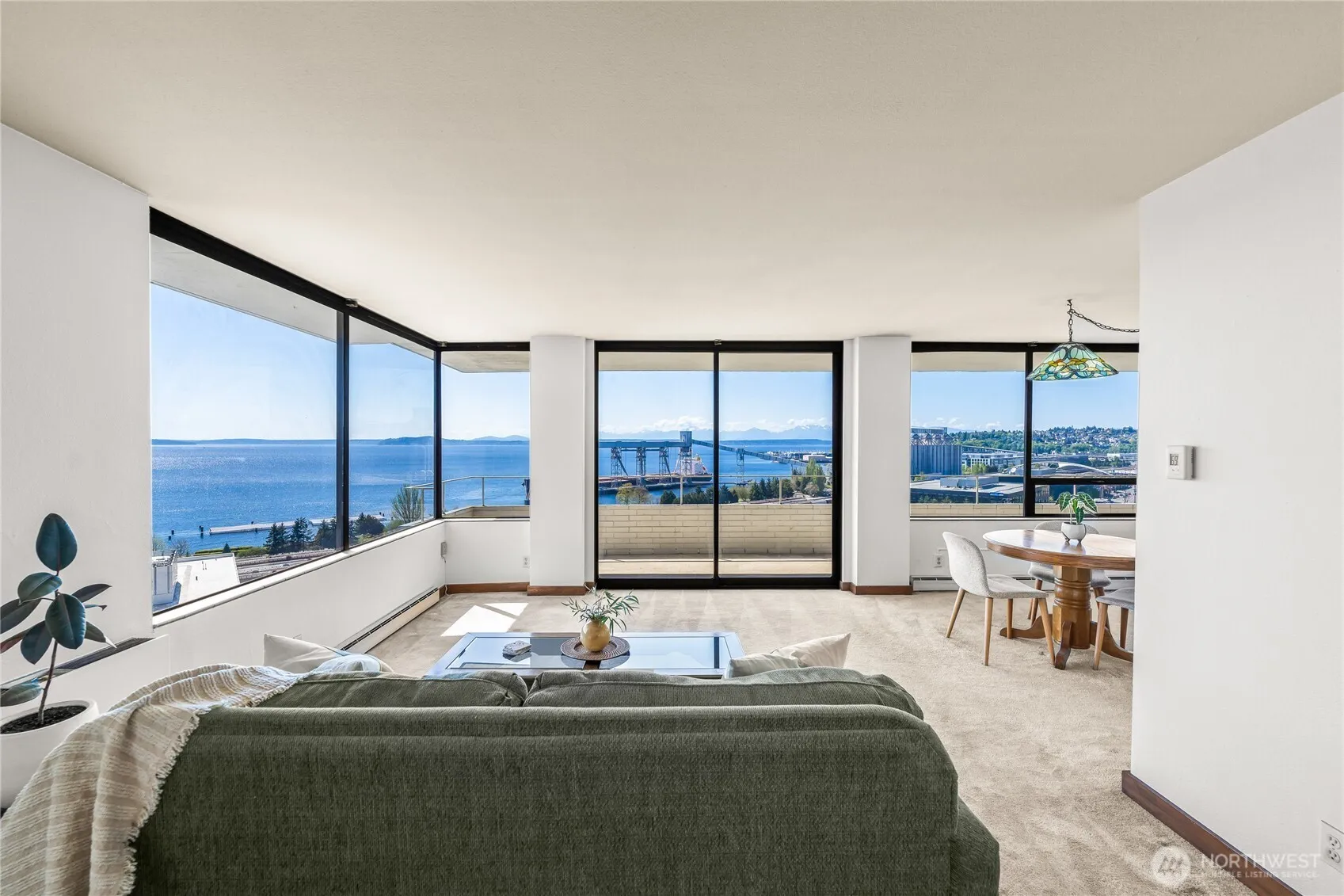 Property photo for 521 5th Avenue W #602, Seattle