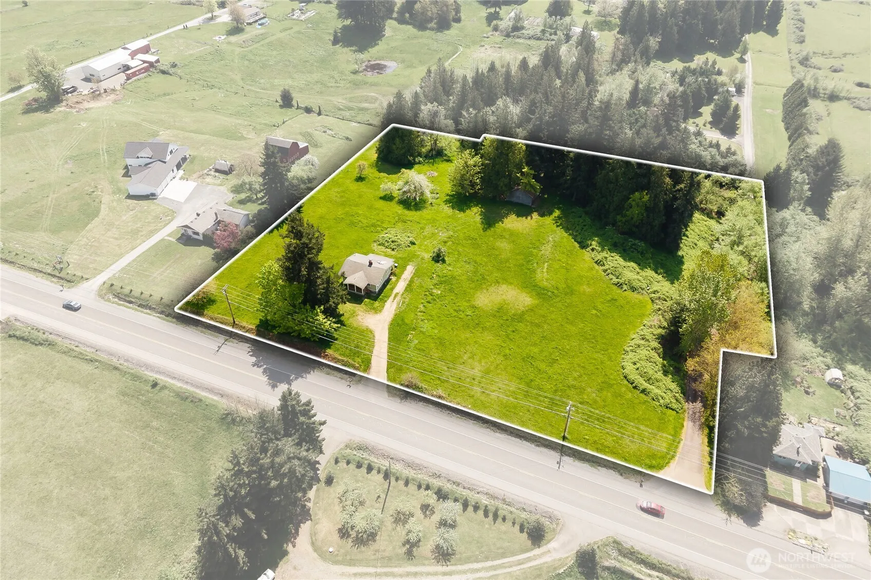 Property photo for 399 E Smith Road, Bellingham