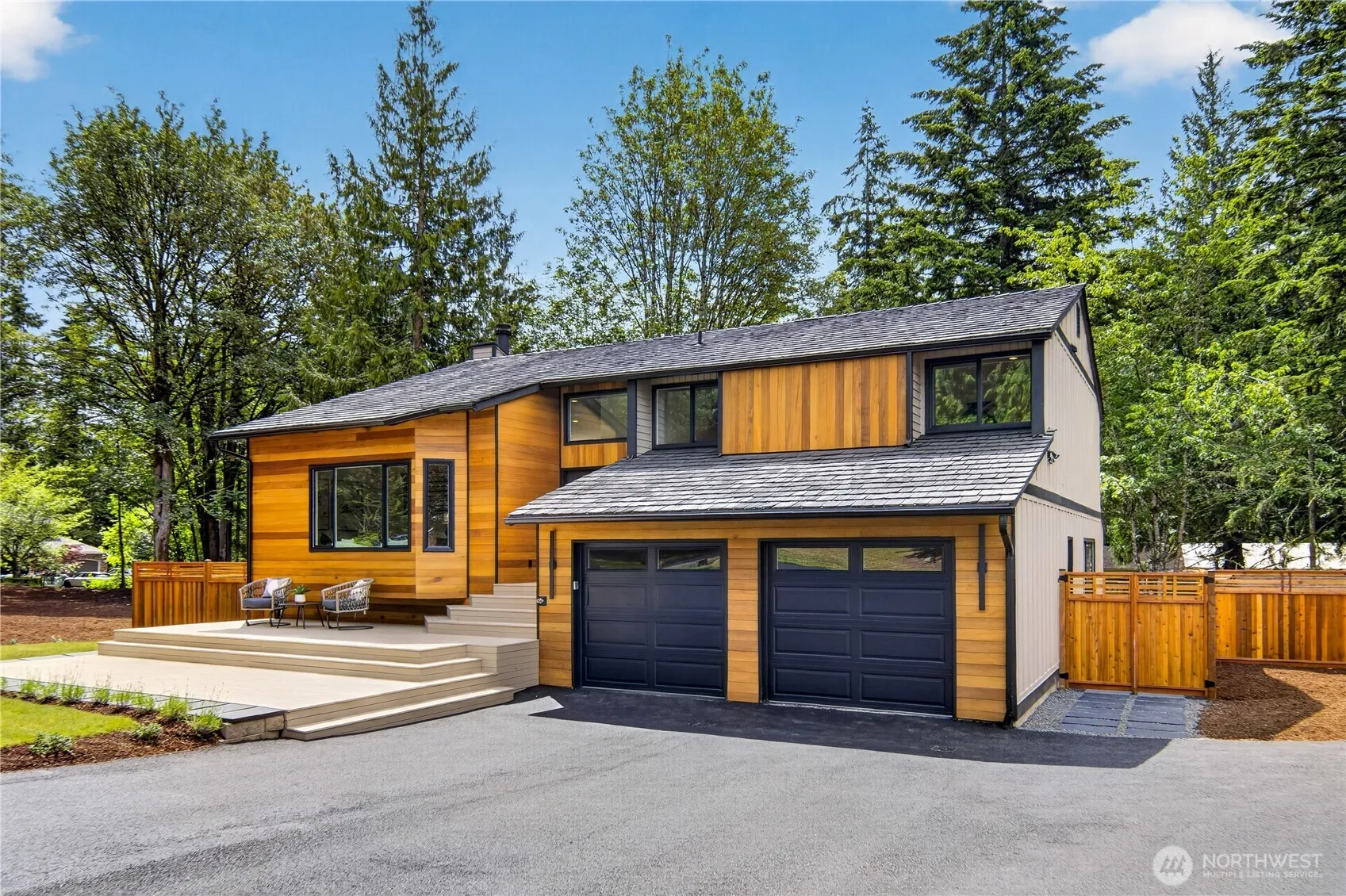 Property photo for 17409 Ne 136th Street, Redmond