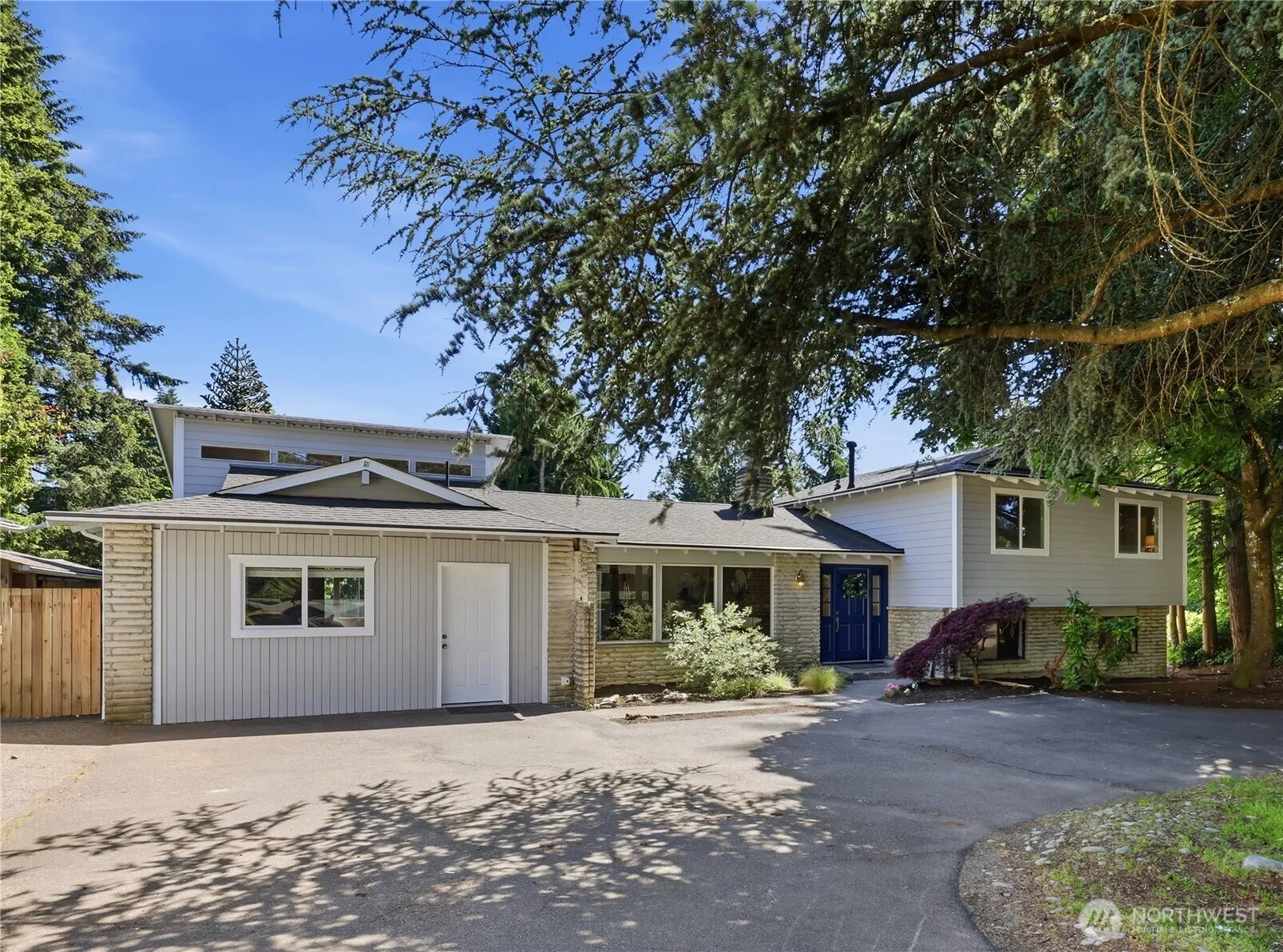Property photo for 17405 18th Avenue W, Lynnwood