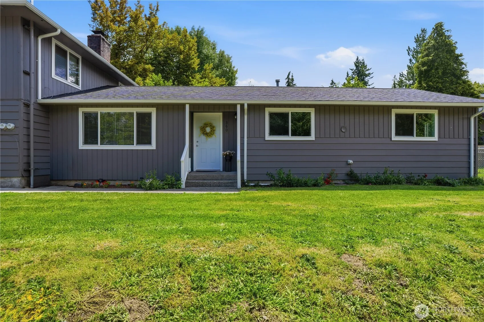 Property photo for 360 Tremont Street W, Port Orchard photo 2