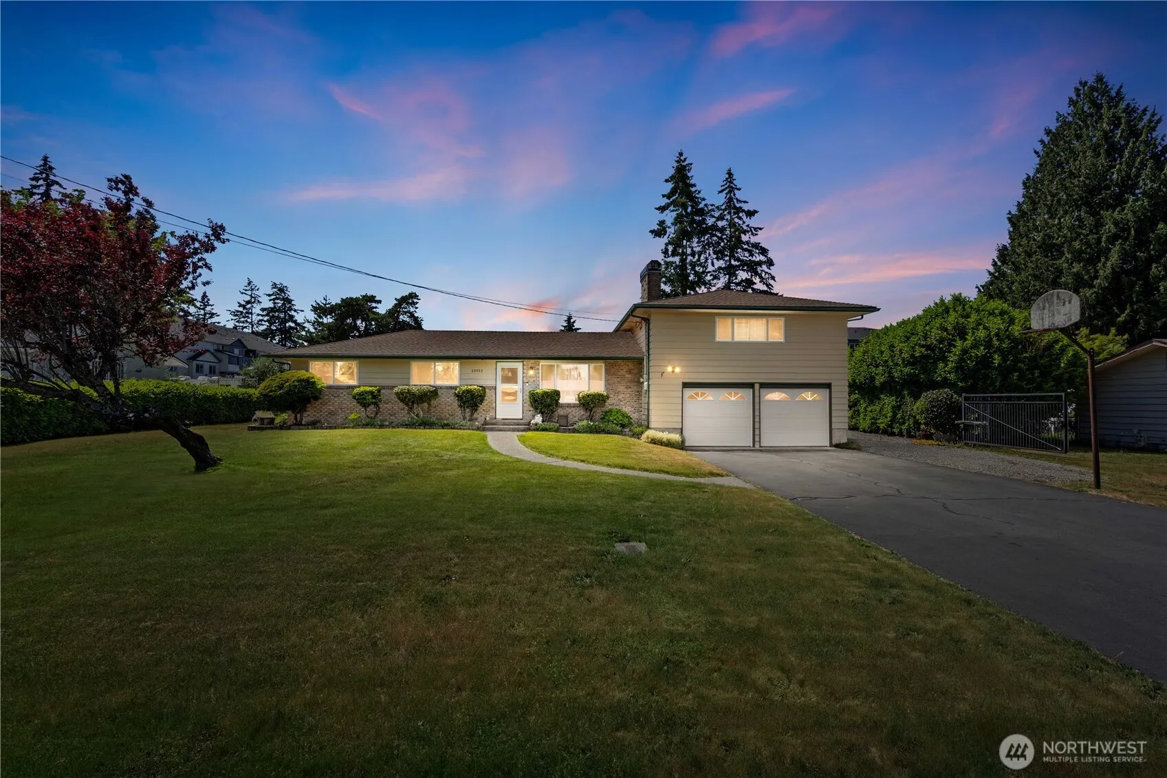 Property photo for 13912 2nd Avenue Ct E, Tacoma
