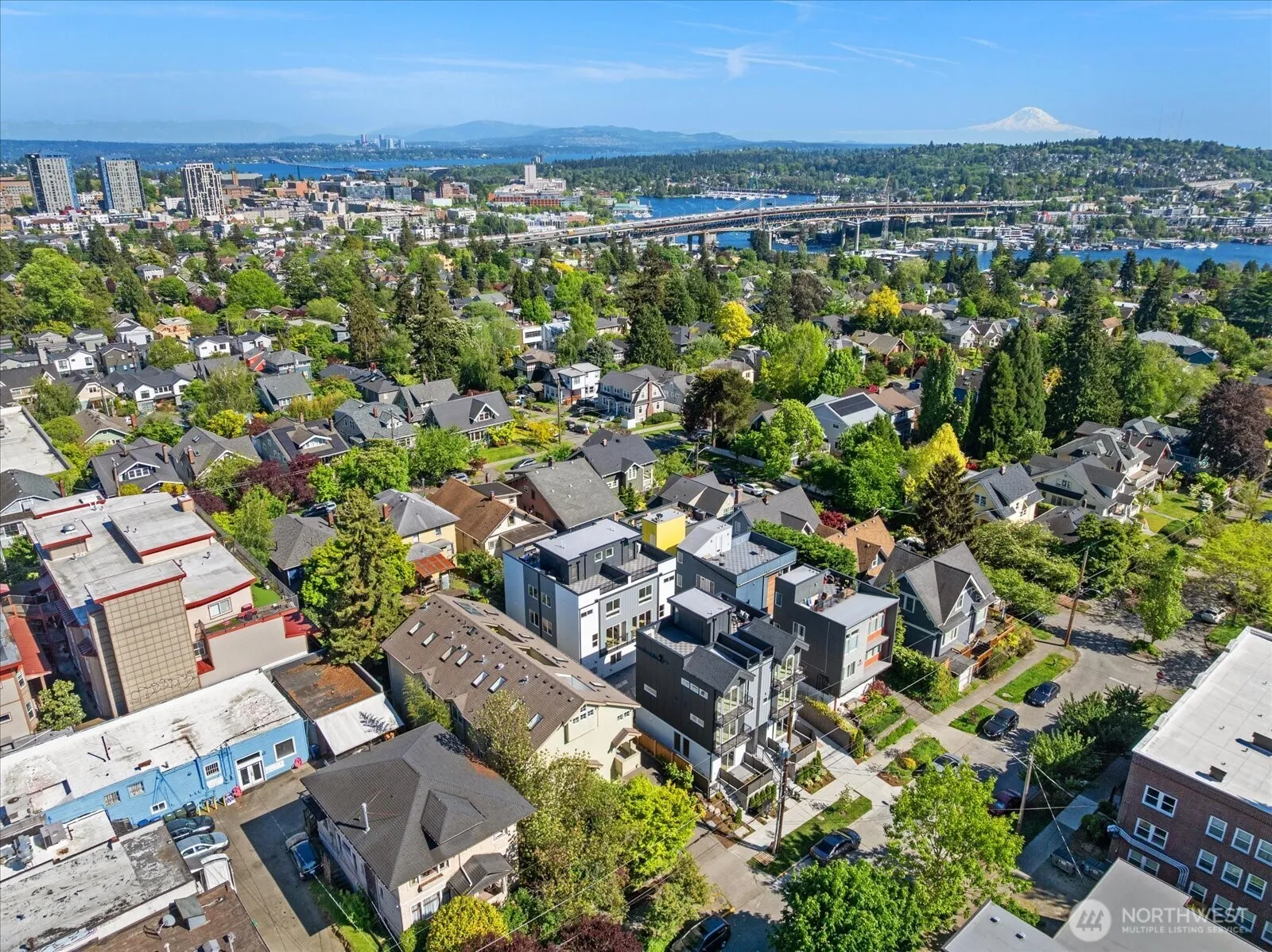 Property photo for 4412 Corliss Avenue N #b, Seattle