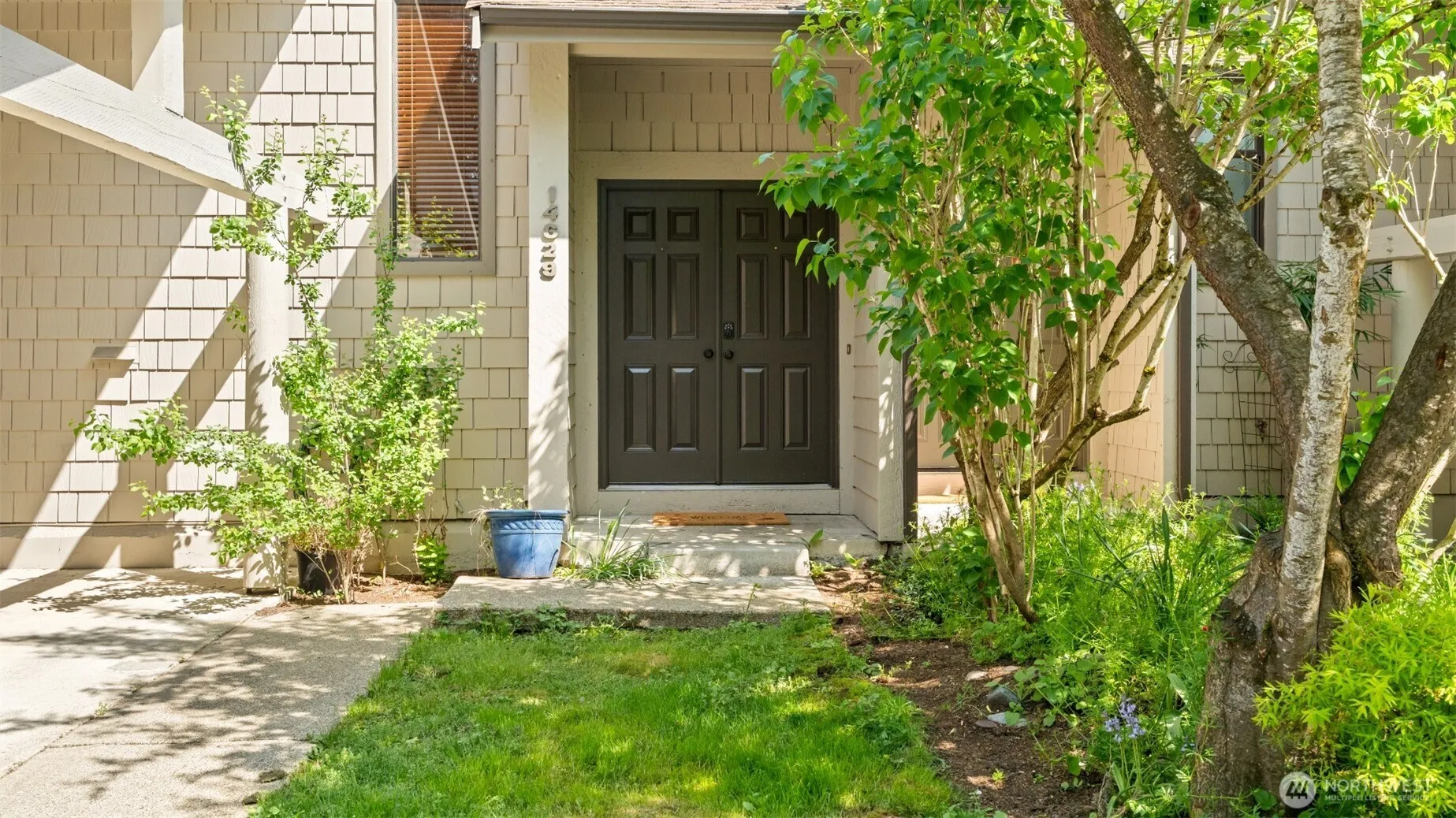 Property photo for 14629 Ne 35th Street, Bellevue