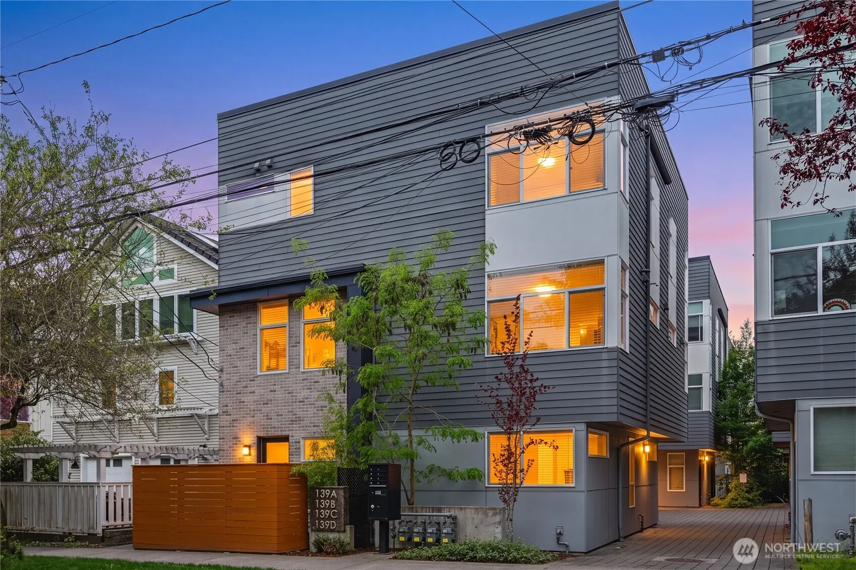 Property photo for 139 22nd Avenue E #a, Seattle, WA 98112
