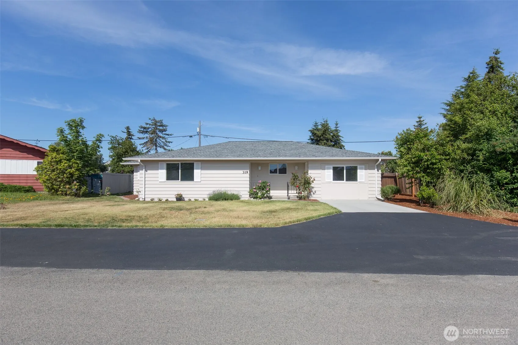 Property photo for 319 N Dunlap Street, Sequim photo 2