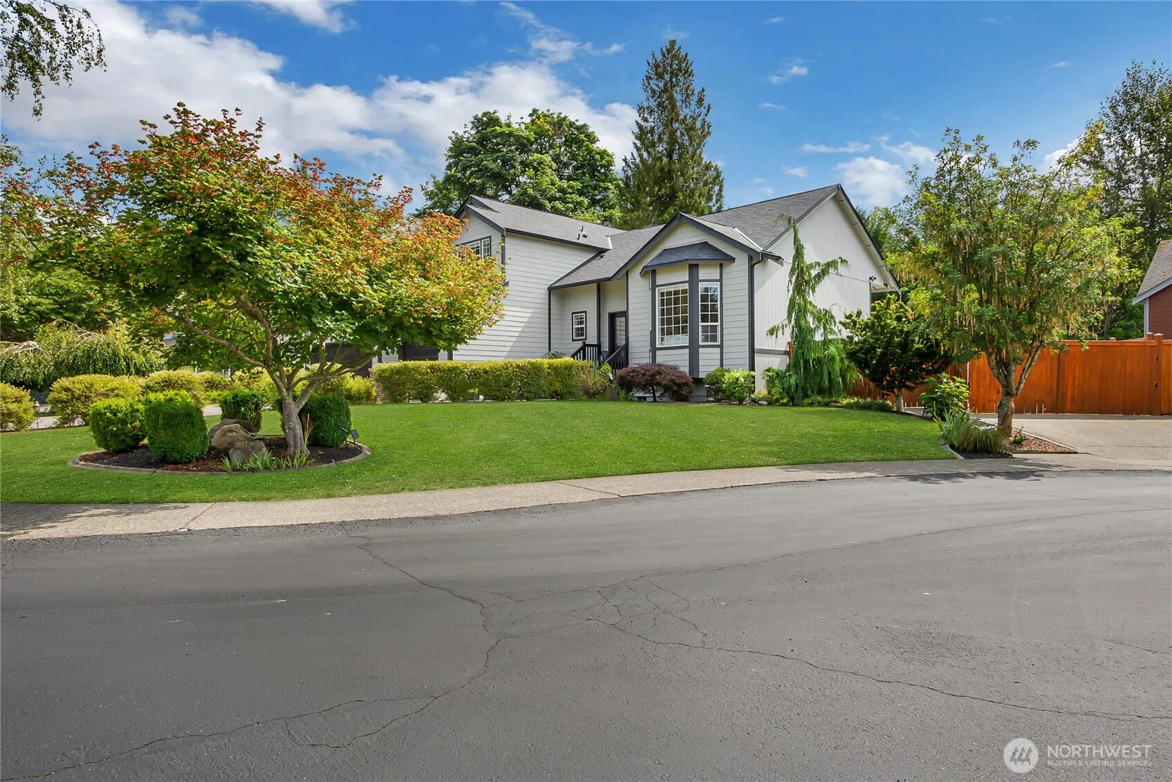 Property photo for 23902 108th Street Ct E, Buckley photo 2