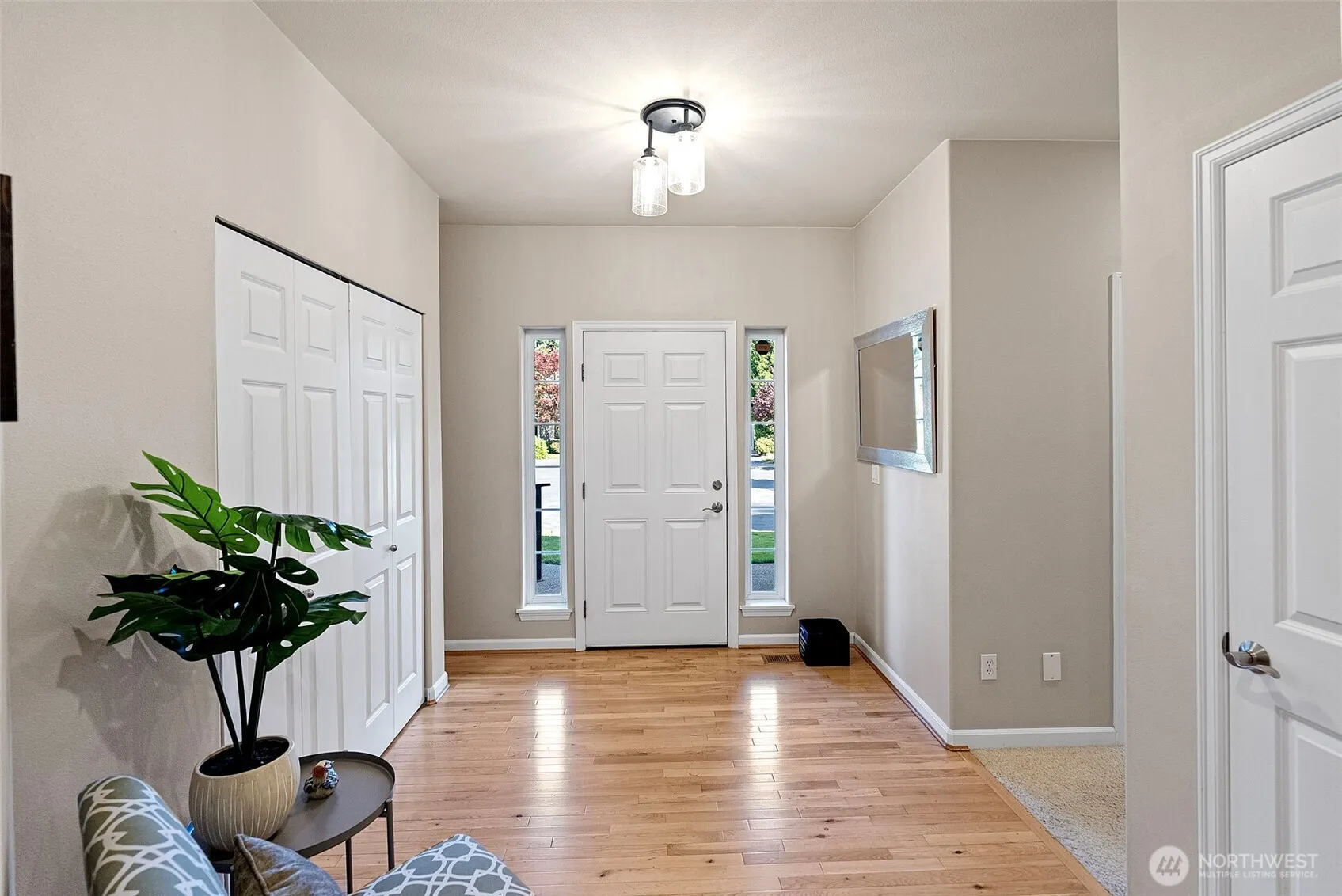 Property photo for 7007 Sw Dunraven Lane, Port Orchard photo 2