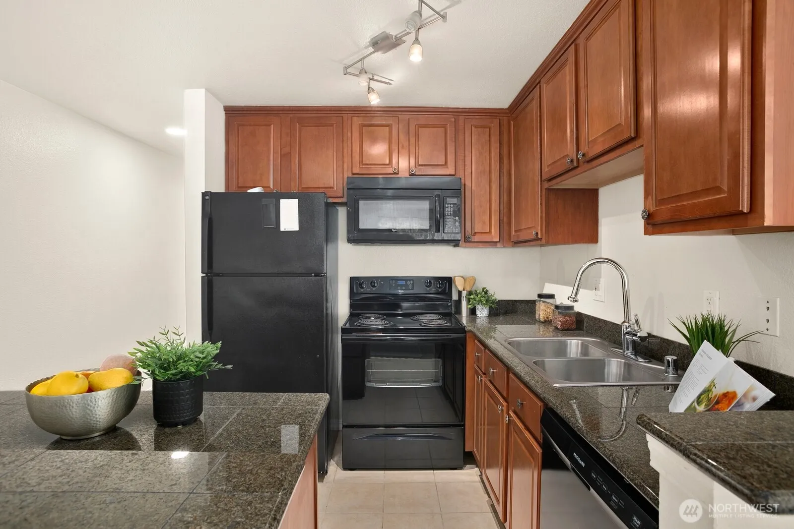 Property photo for 20318 Bothell Everett Highway #a201, Bothell photo 5