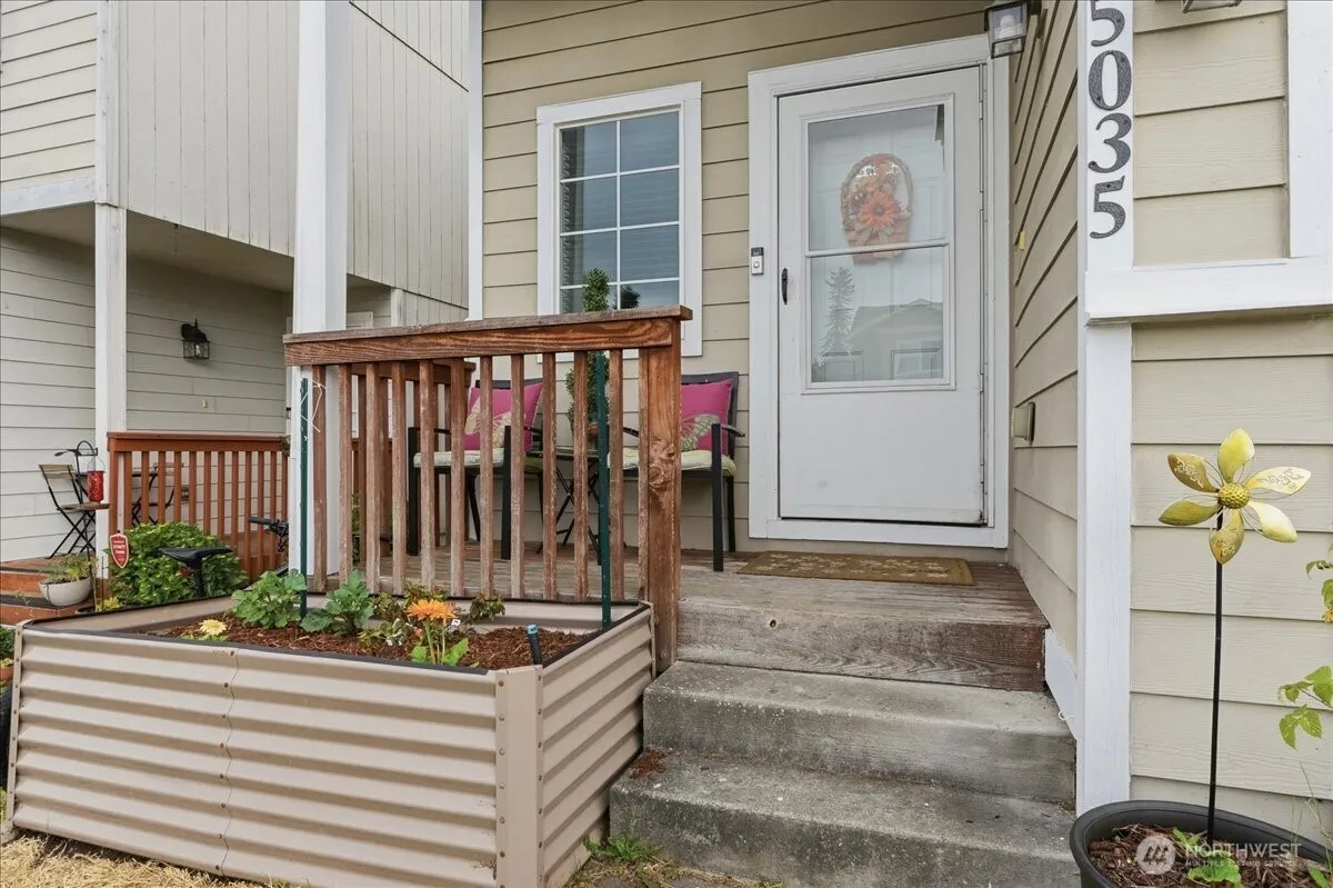 Property photo for 5035 Bowwood Circle Ne, Bremerton