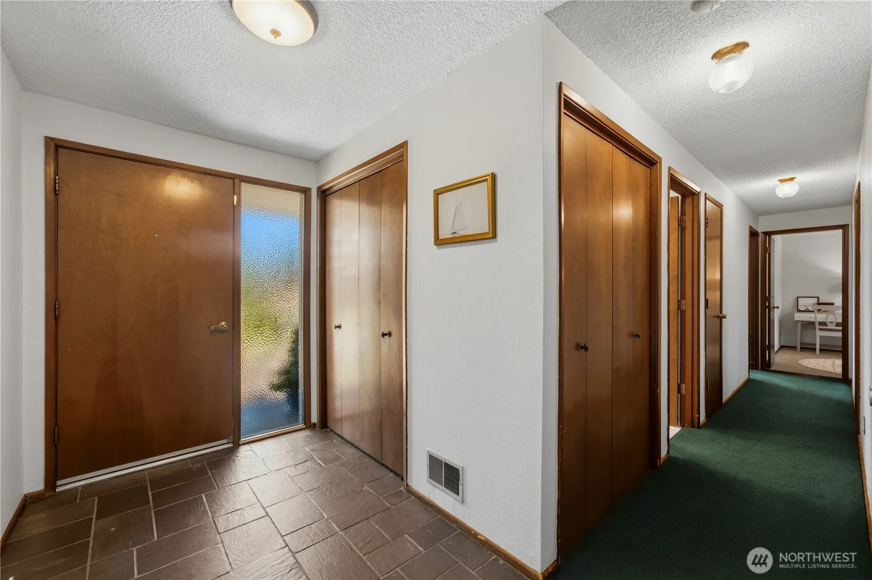 Property photo for 918 Manor Drive, Fircrest photo 3